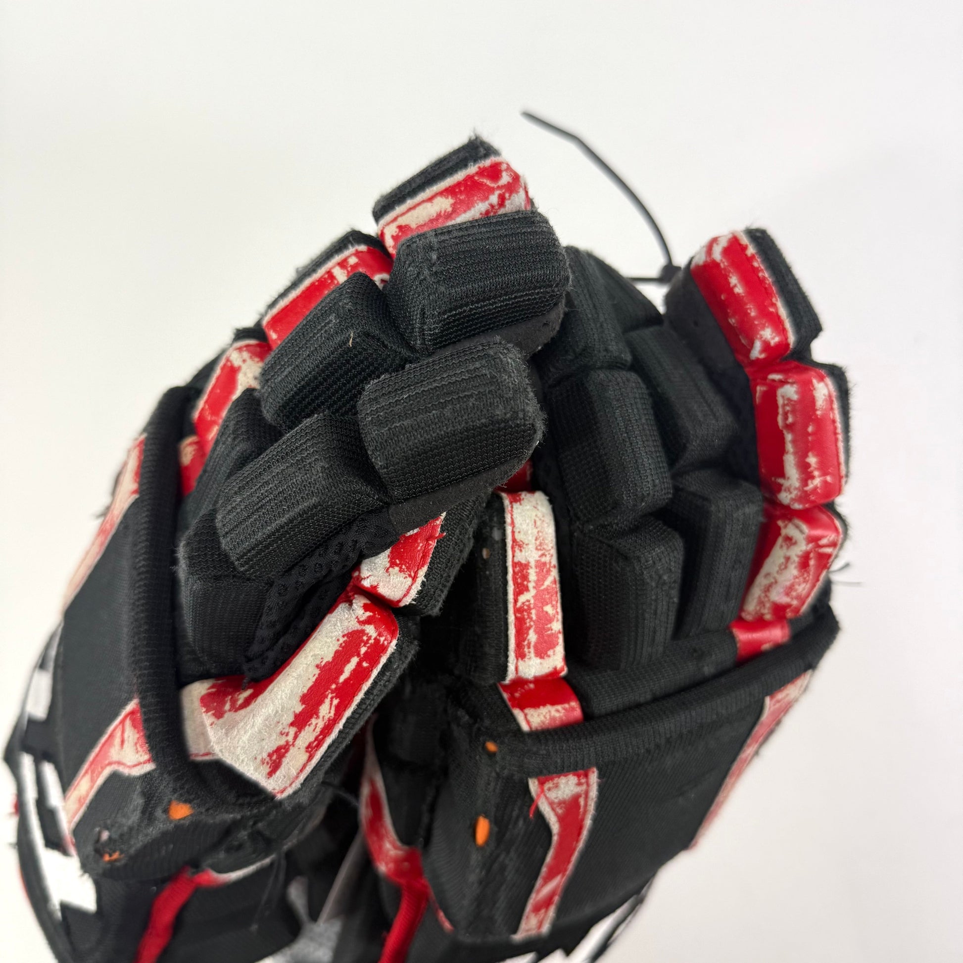 Used Blackhawks CCM HGCL Gloves 14" | L369 - Top Flight Hockey