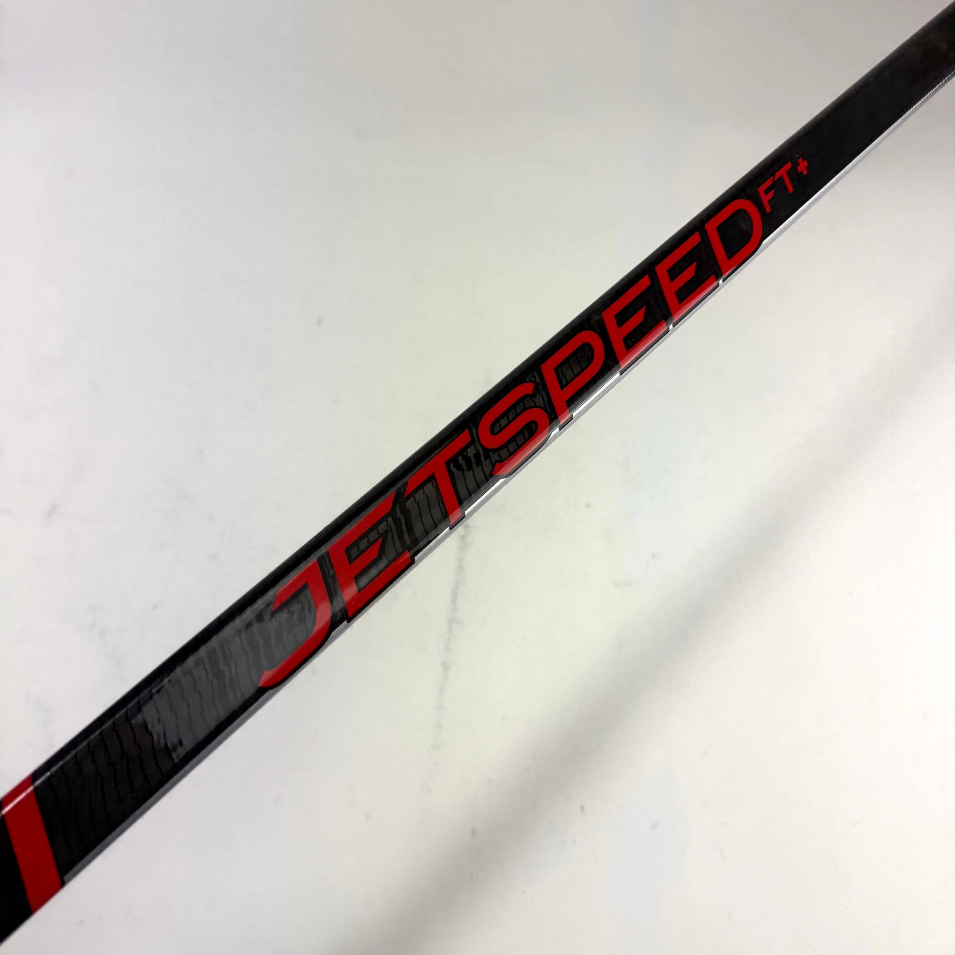 New Left CCM Jetspeed FT+ | 70 Flex P28 Curve Grip | J456 - Top Flight Hockey