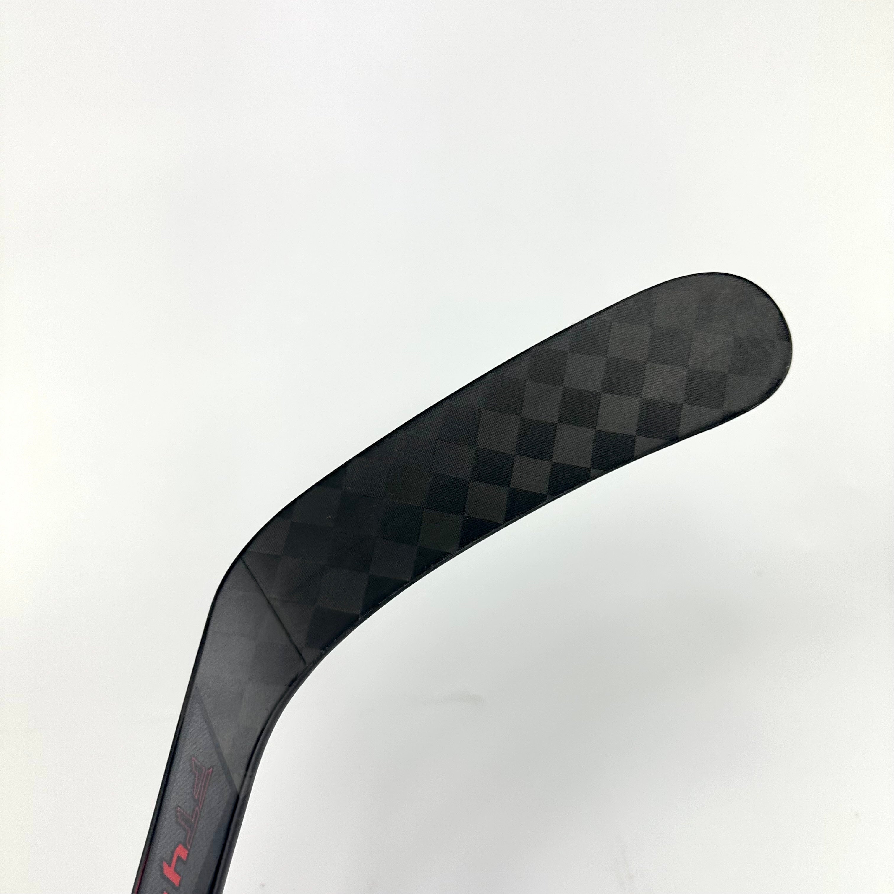 New Right CCM Jetspeed FT4 Pro | 80 Flex P90 Custom Curve Grip | C154