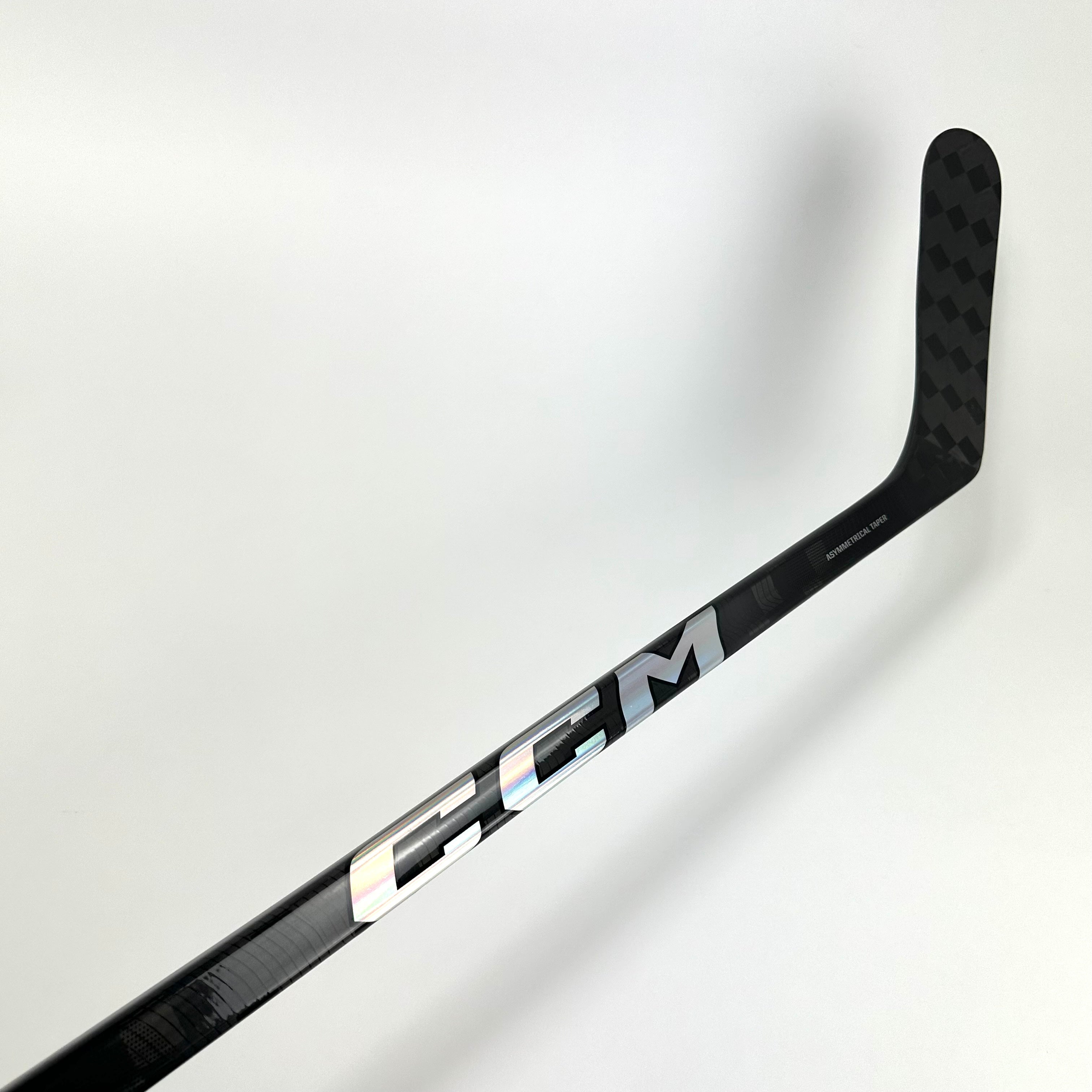 New Left CCM Ribcor Trigger 8 Pro | 55 Flex P90M Curve Grip | Shelton | L142