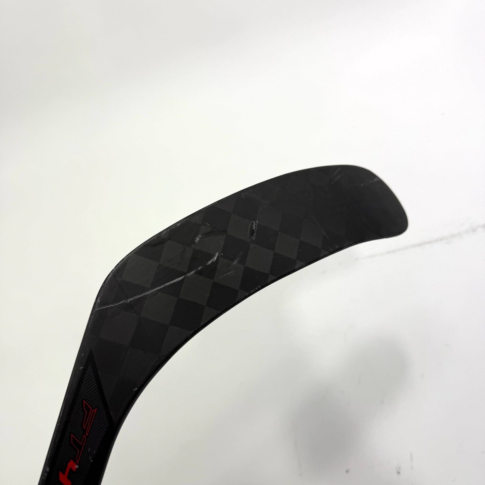 Game Used and Autographed Left CCM Jetspeed FT4 Pro | 85 Flex P92M Curve Grip | Dylan Strome | BH208 - Top Flight Hockey