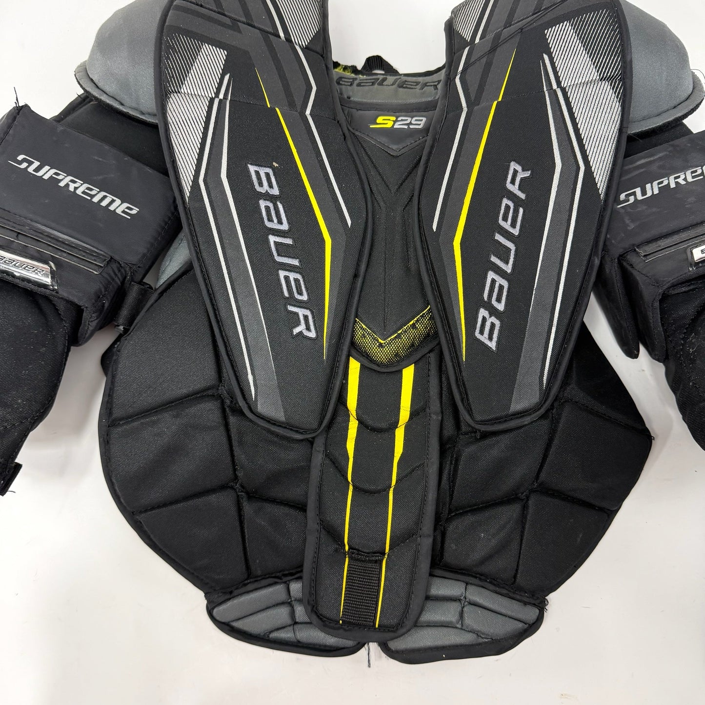 Used Bauer Supreme S29 Goalie Chest Protector | INT XL | AB481