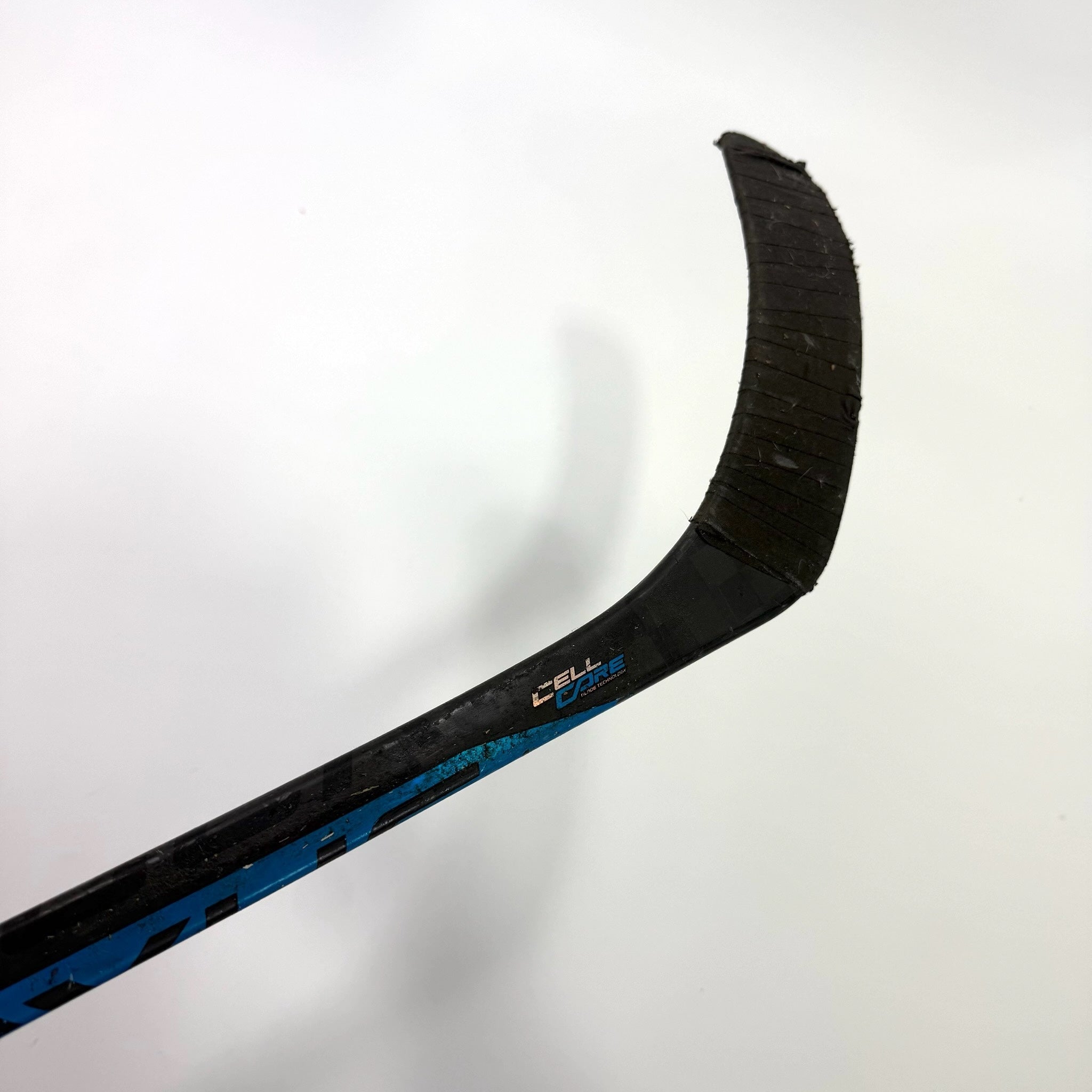Used Right Bauer Nexus Sync | 30 Flex P92 Curve Grip | BH490 - Top Flight Hockey