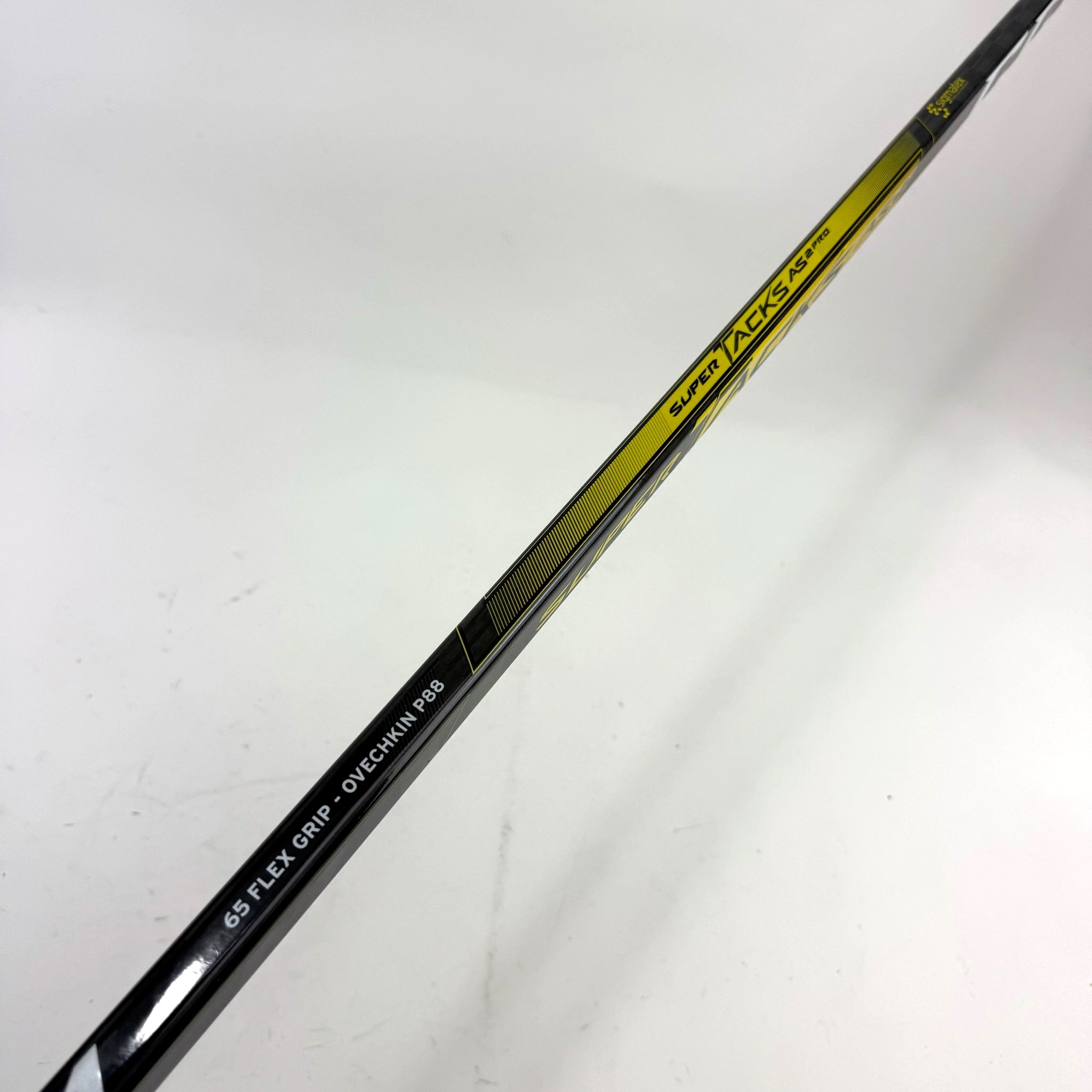 New Left CCM Super Tacks AS2 Pro | 65 Flex P88 Curve Grip | F47 - Top Flight Hockey