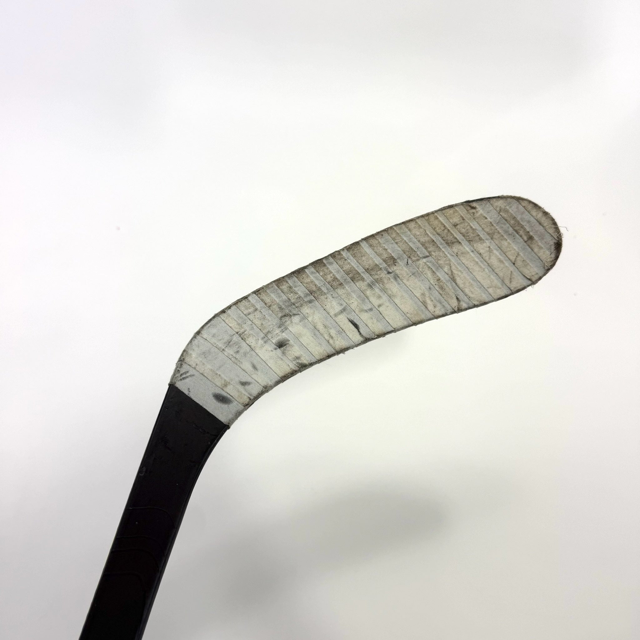 Used Right Sherwood Rekker | 50 Flex P28 Curve Grip | BH493 - Top Flight Hockey