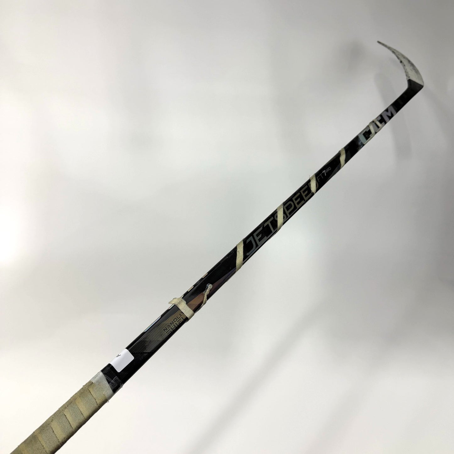 Used Right Black CCM Jetspeed FT7 Pro | 85 Flex P40 Square Toe Curve Grip | AB439