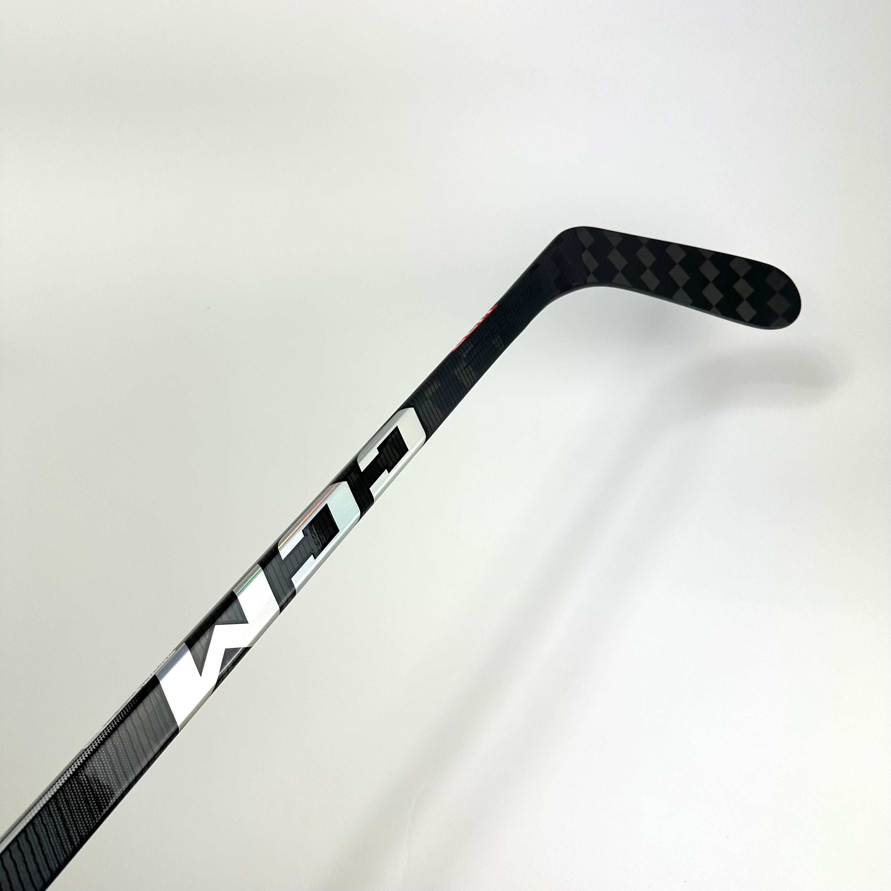 New Right Chrome CCM Jetspeed FT6 Pro | 80 Flex Custom Curve Grip | Brzustewicz L193