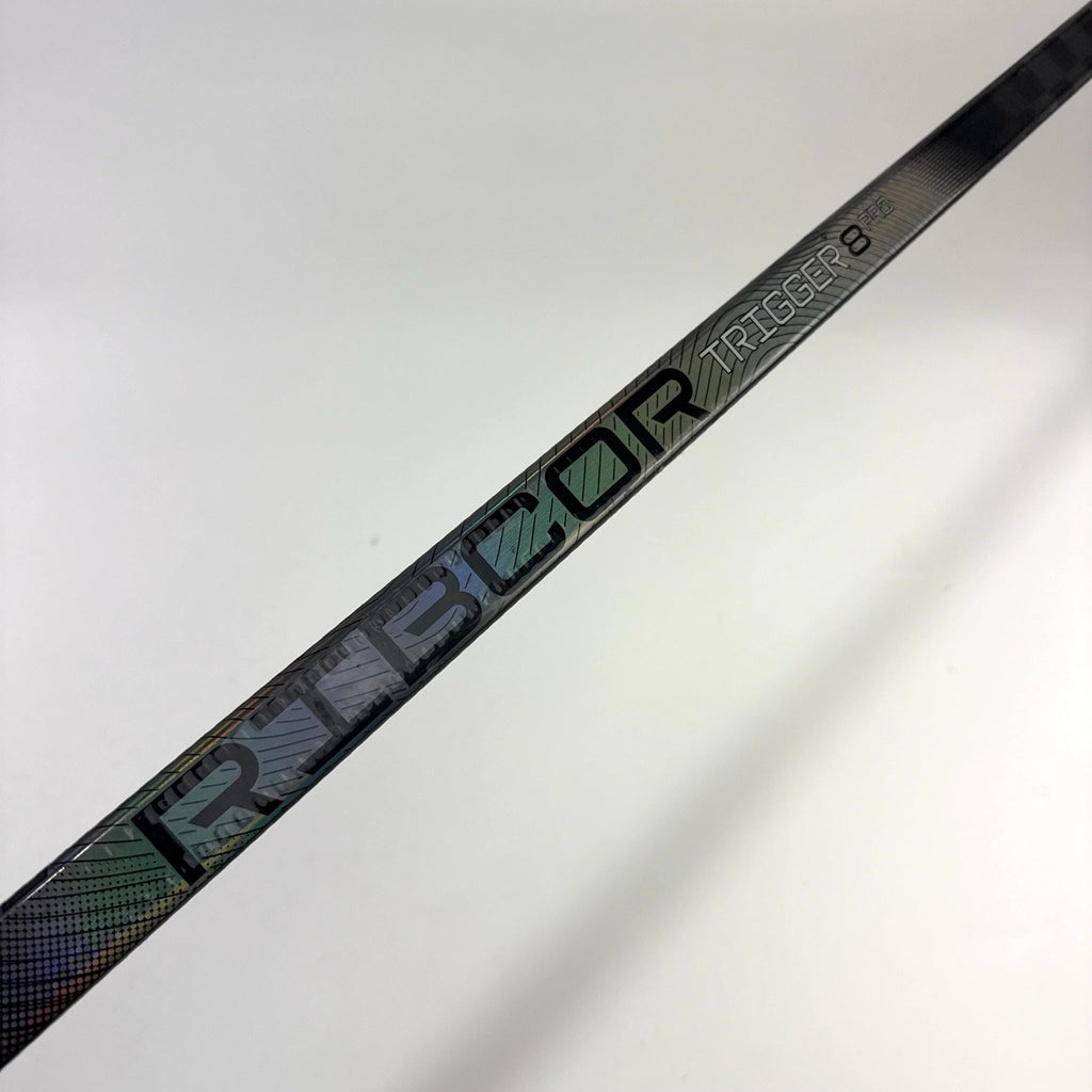 Used Left CCM Ribcor Trigger 8 Pro | 85 Flex P28 Curve Grip | F358 - Top Flight Hockey