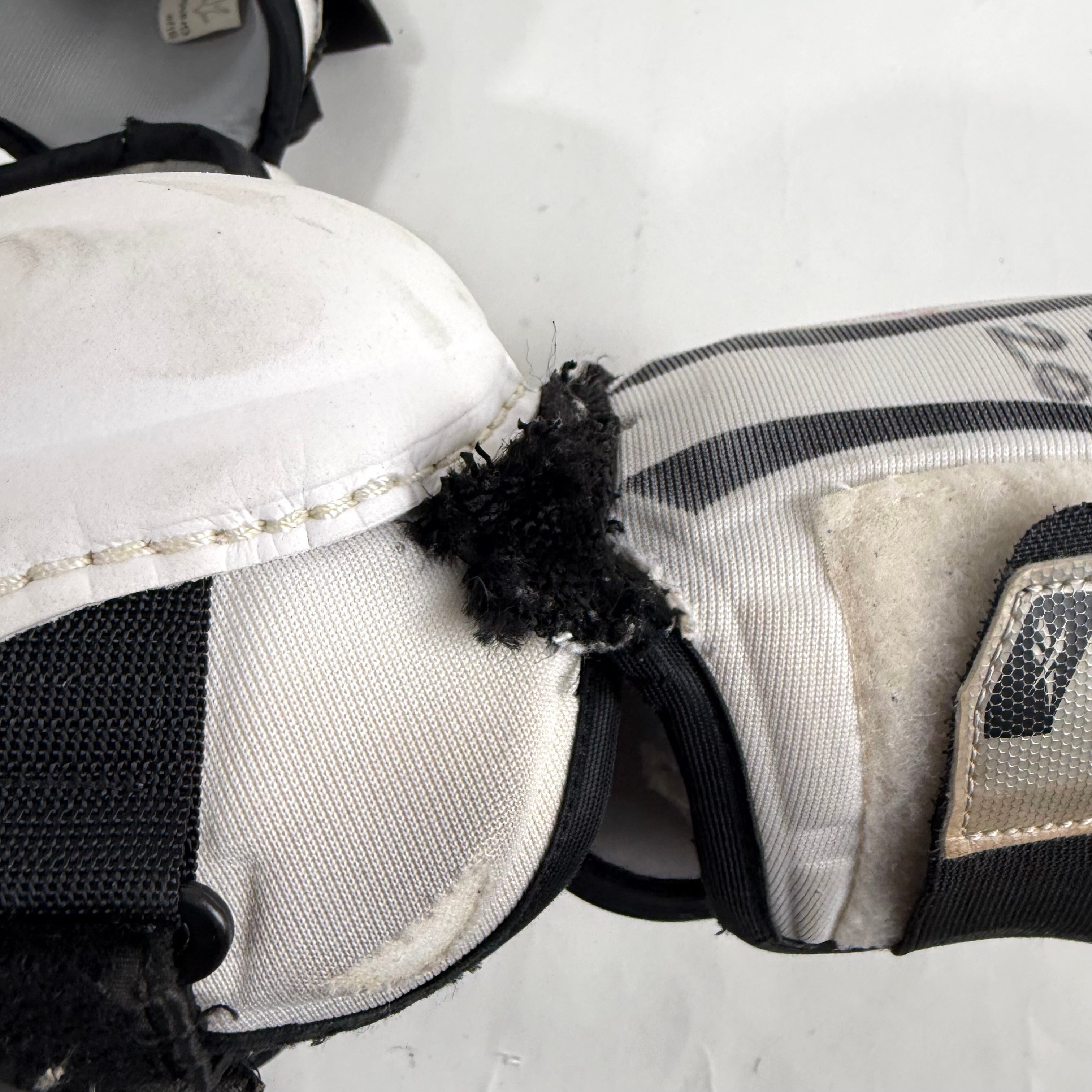 Used Reebok 7K Pro Elbow Pads | Medium - E745 - Top Flight Hockey