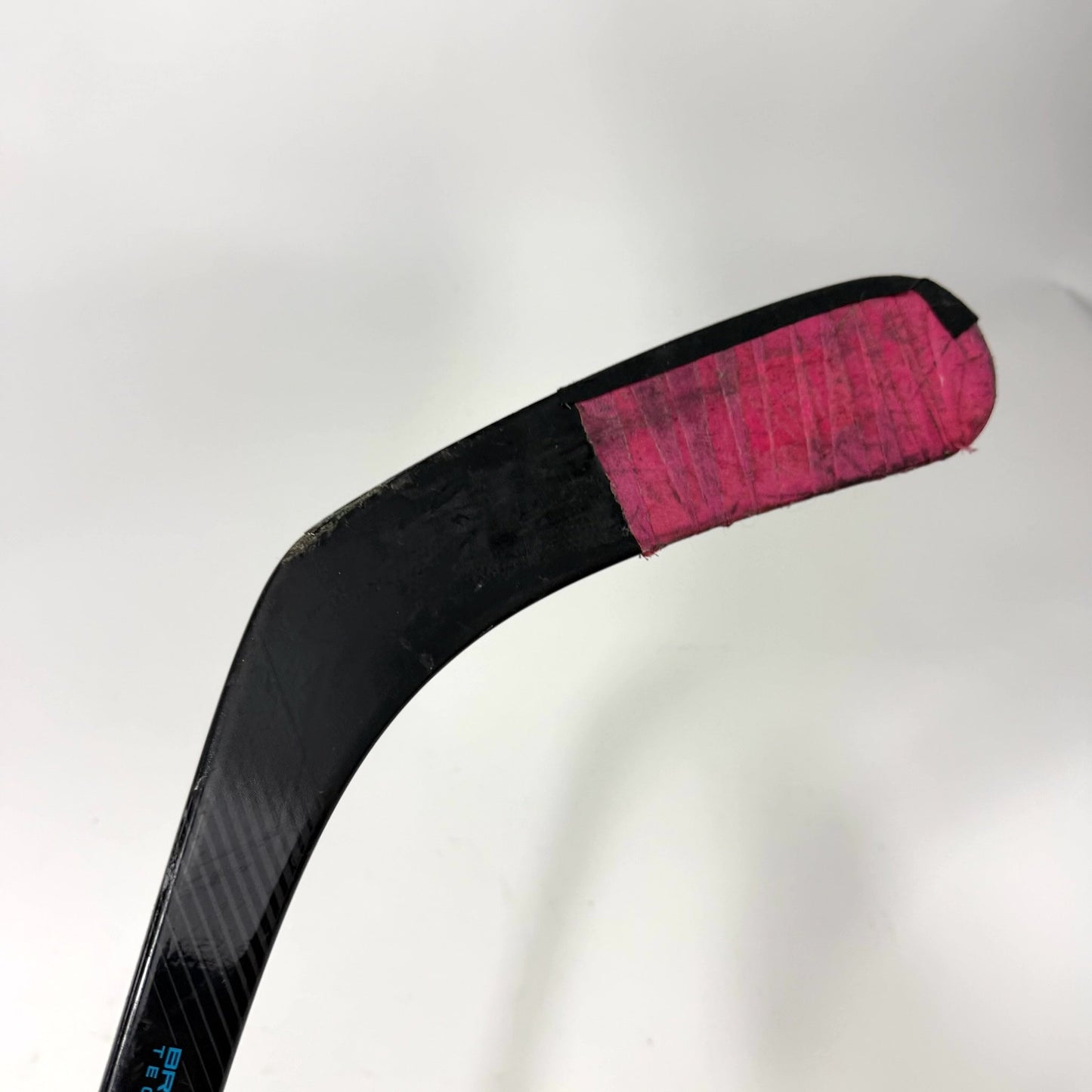 Used Right Bauer Volt | 77 Flex P92 Curve Grip | J558