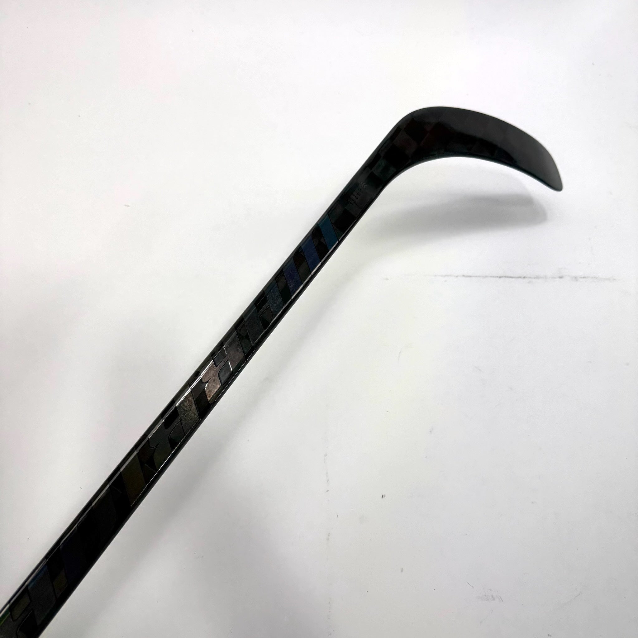 New Left Warrior Super Noviom | 80 Flex P88 Curve Grip | Reichel | BH118 - Top Flight Hockey