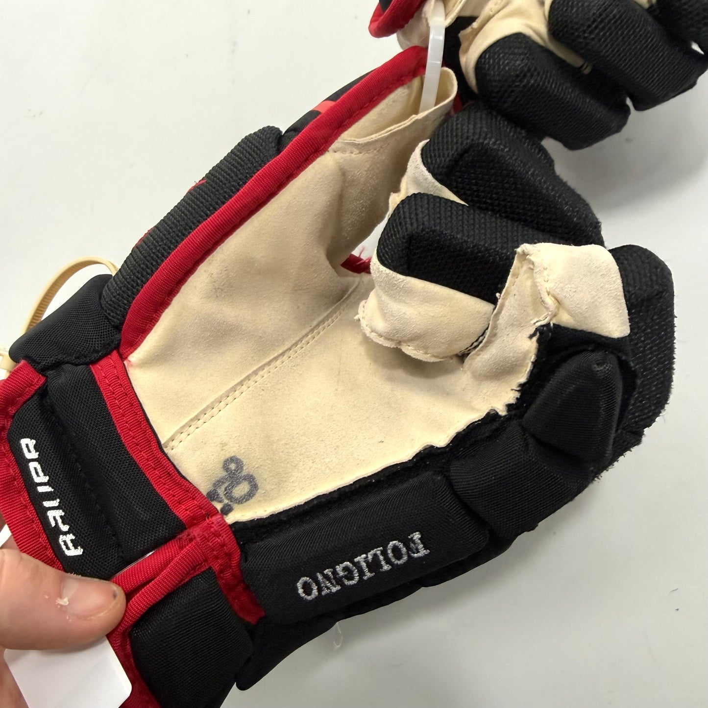 Used Black and Red Chicago Blackhawks Bauer Hyperlite Gloves | 13" | Nick Foligno | BH276 - Top Flight Hockey