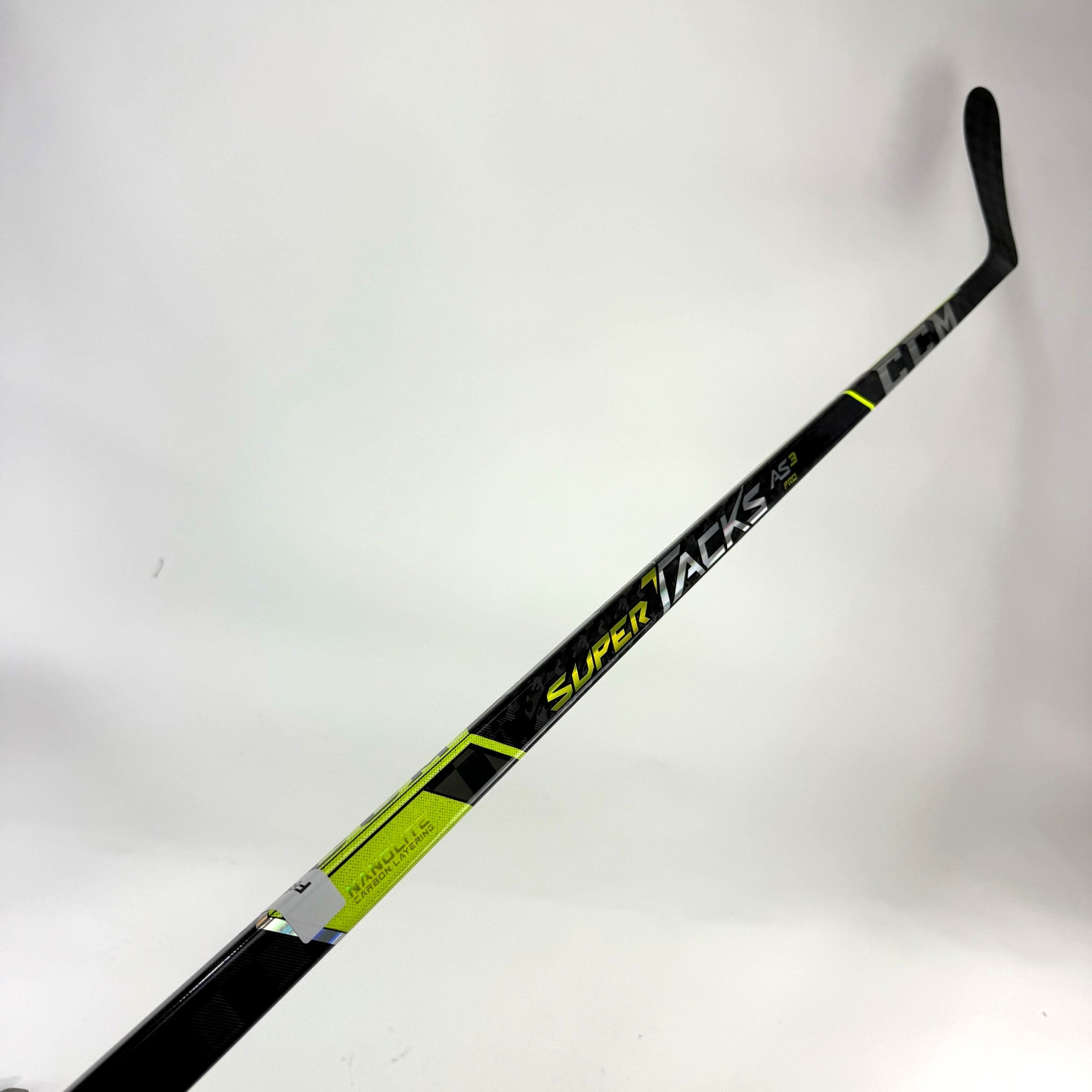 New Left CCM Super Tacks AS3 Pro | 85 Flex P28 Curve Grip | F65 - Top Flight Hockey