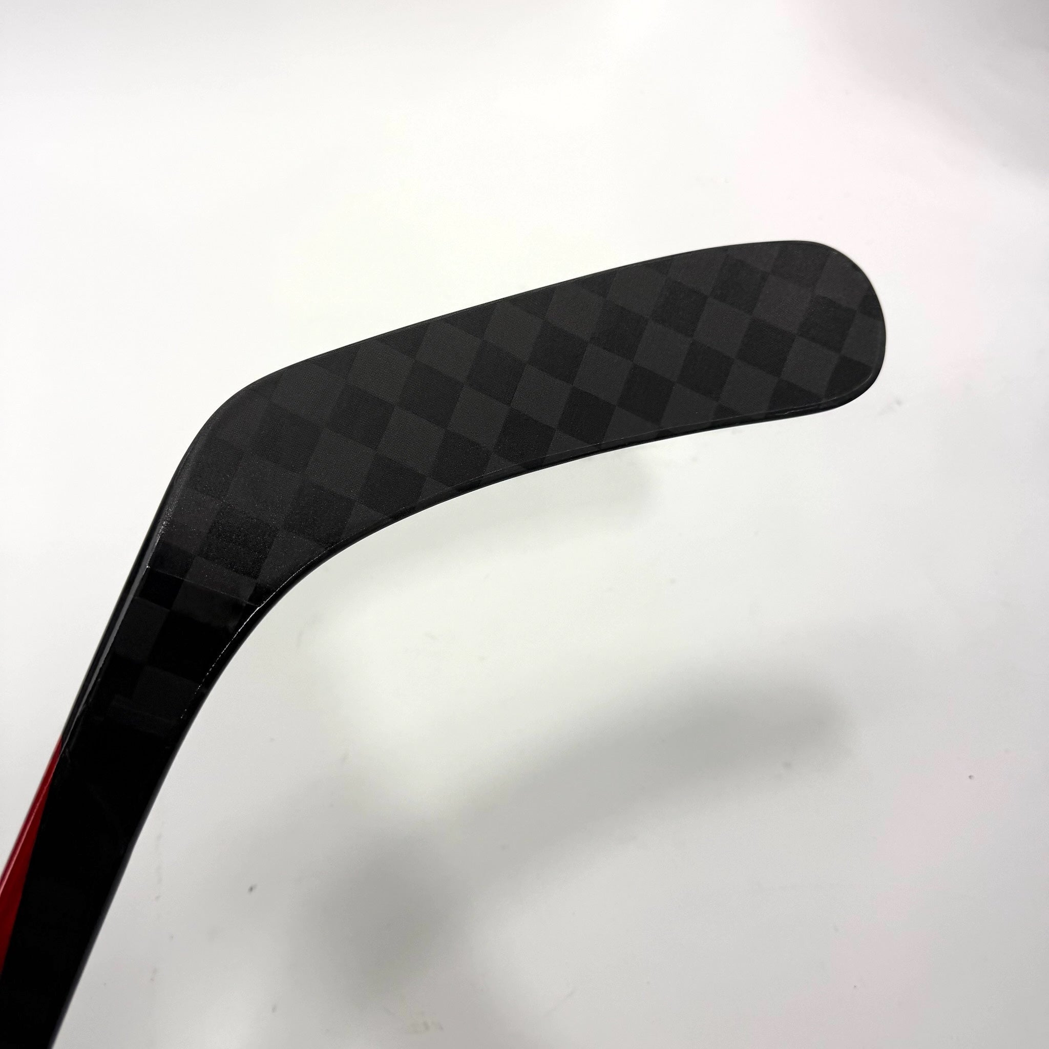 New Right Red Bauer Nexus Sync | 102 Flex P92 Lie 7 Curve Grip | Connor Murphy | BH283 - Top Flight Hockey