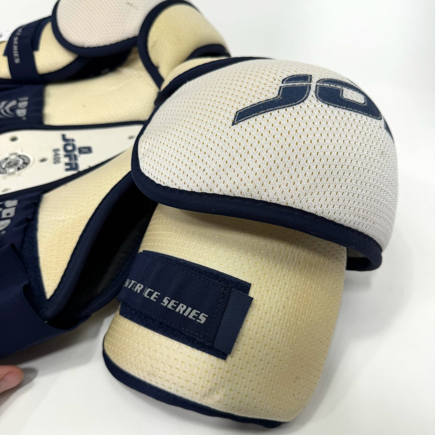 Used Jofa 8400 Shoulder Pads | Senior Large | AB879