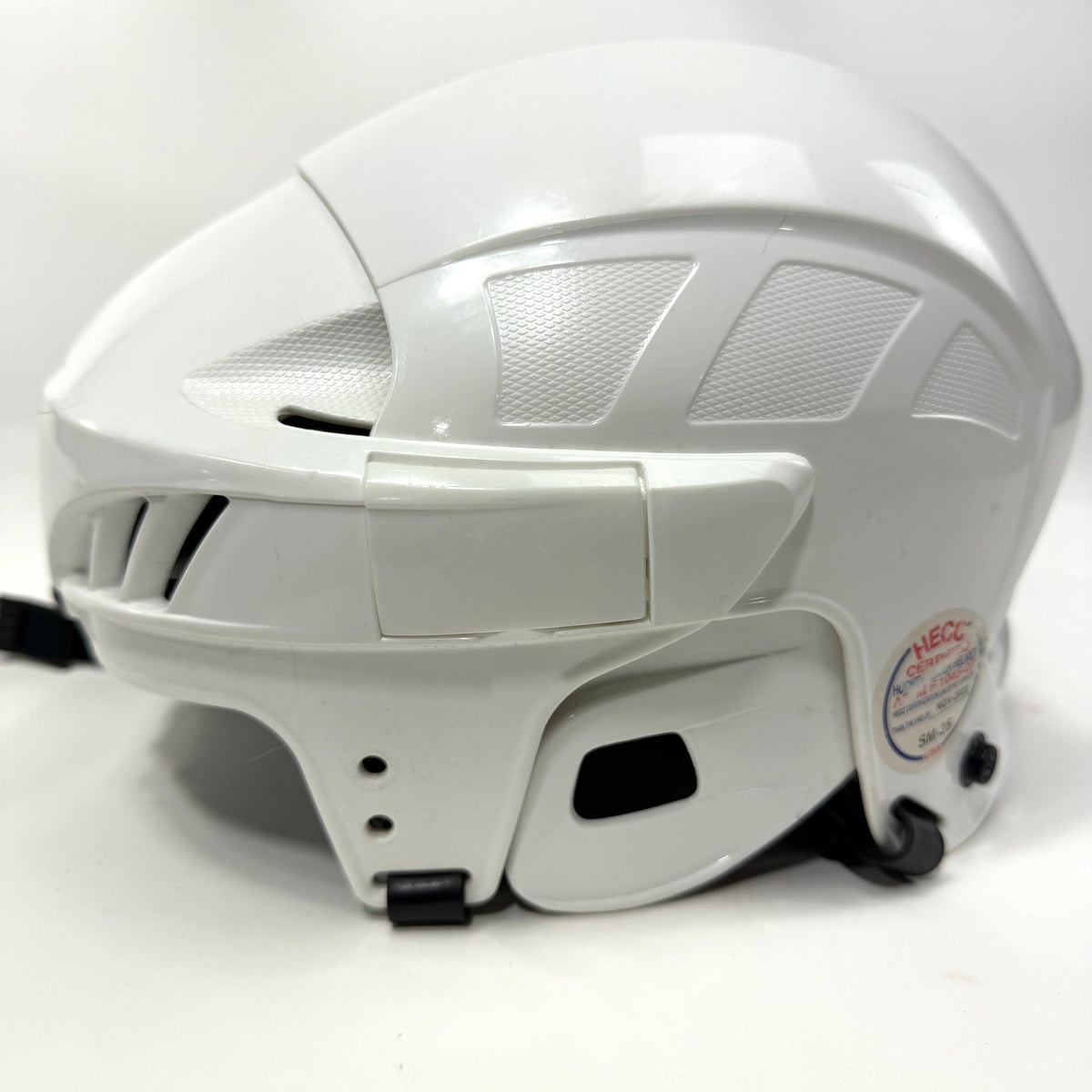 Used White CCM FL40 Helmet | Senior Medium | AB224