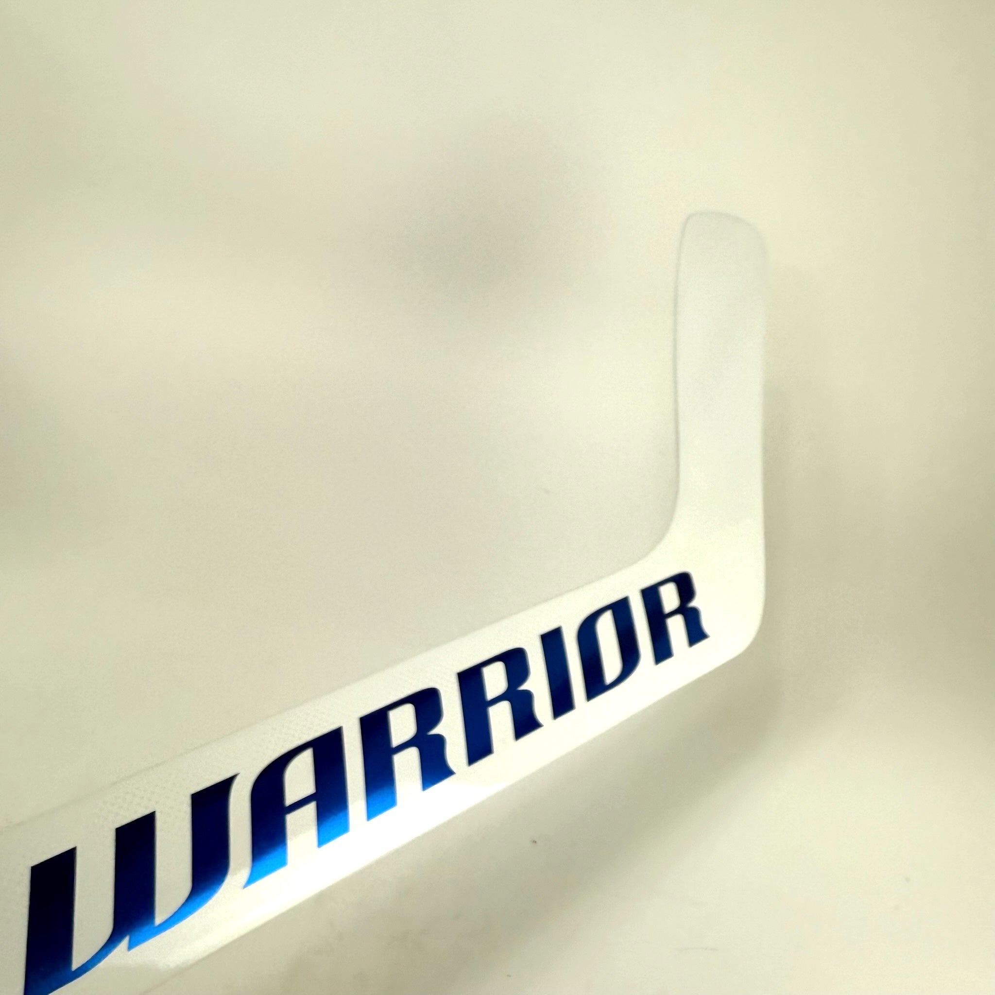 New Regular White/Royal Warrior Ritual V4 Goalie Stick | 25" Paddle Wedge Curve | Lankinen | R281 - Top Flight Hockey