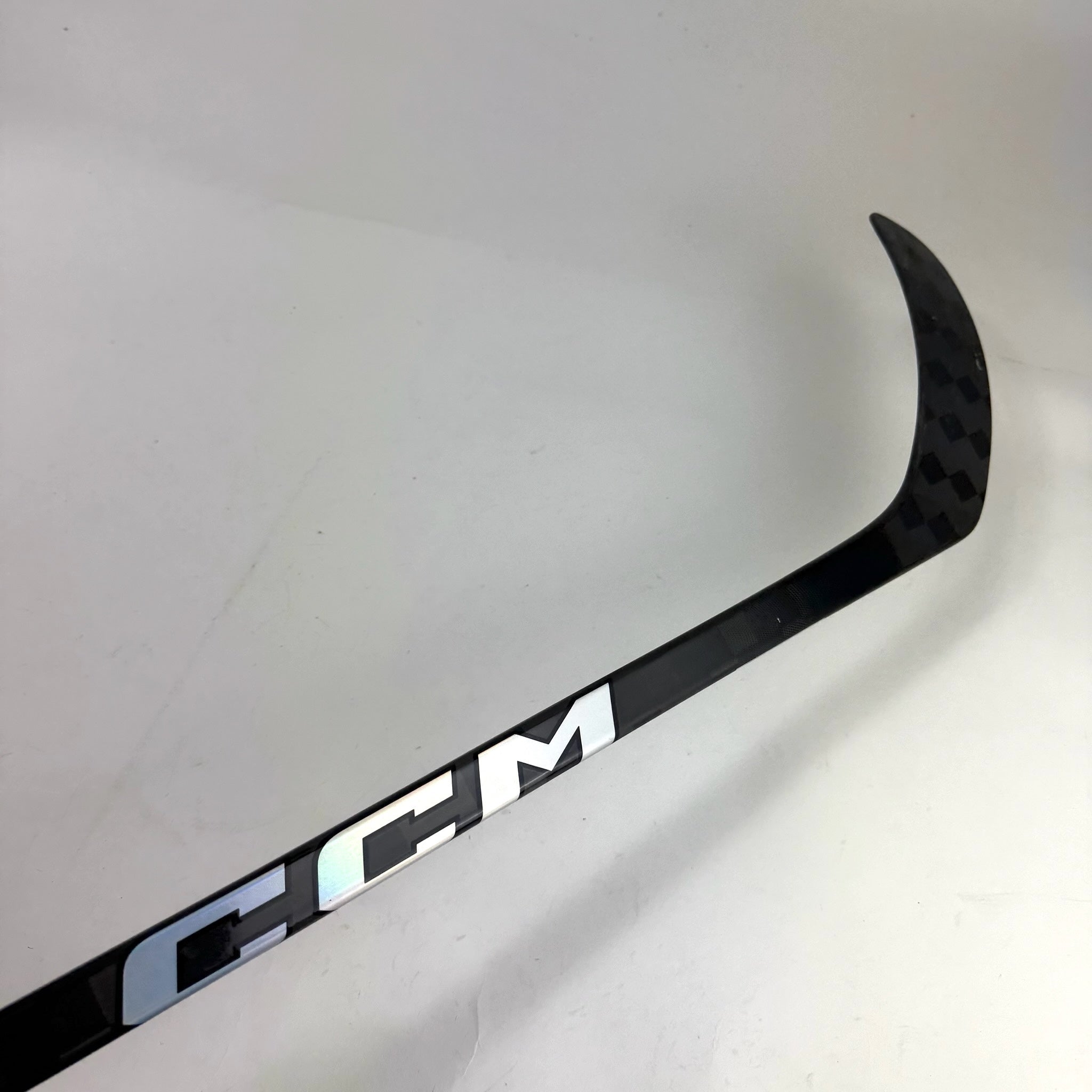 New Right Black CCM Jetspeed FT8 Pro | 55 Flex P92 Curve Grip | E600 - Top Flight Hockey