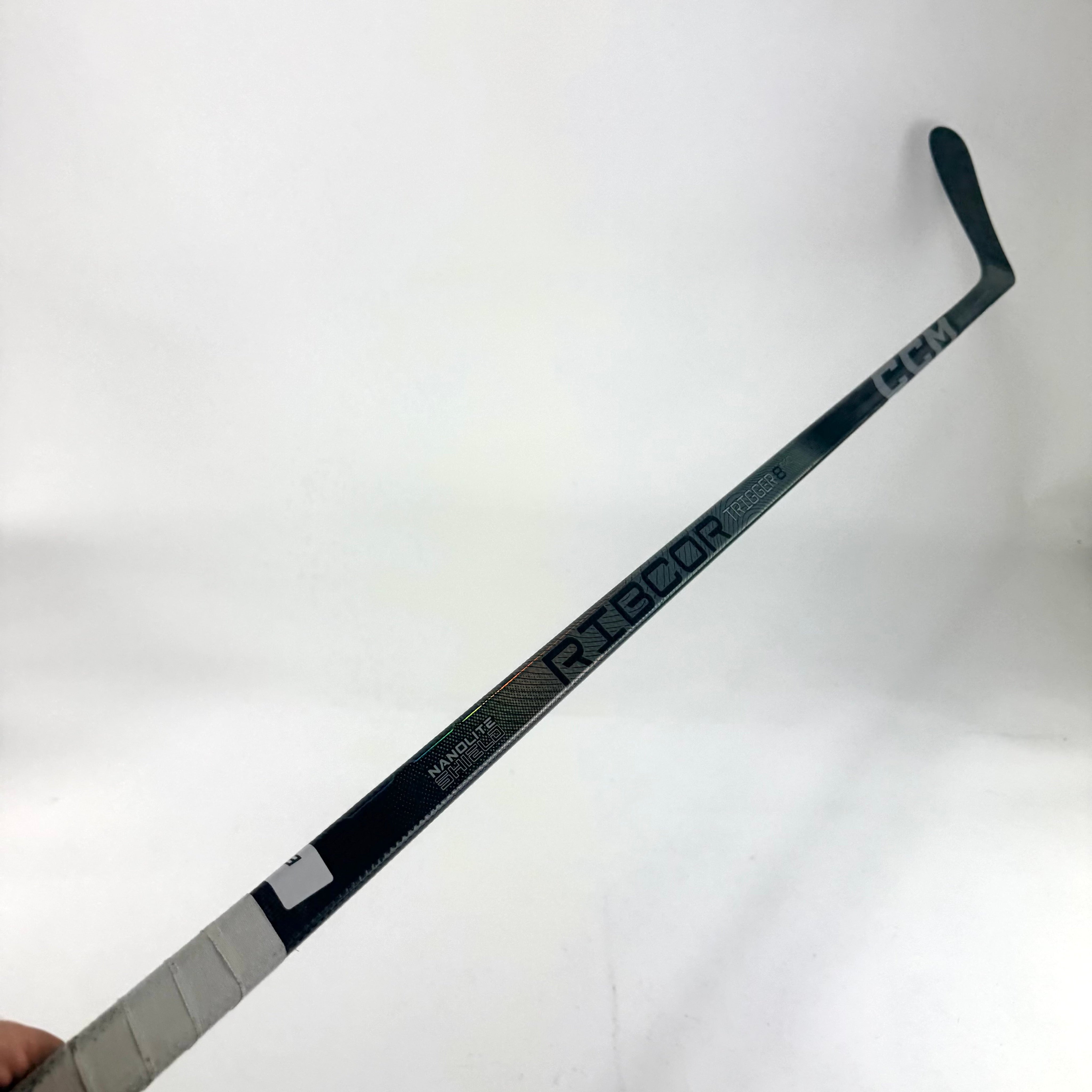 Used Left CCM Ribcor Trigger 8 Pro | 85 Flex P90 Curve Grip | E627 - Top Flight Hockey