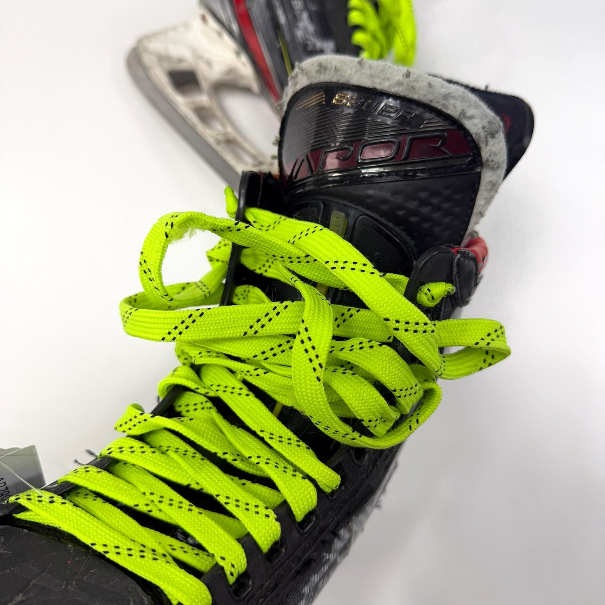 Used Bauer Vapor 2X Pro Skates | Size 9.5 D | AB789