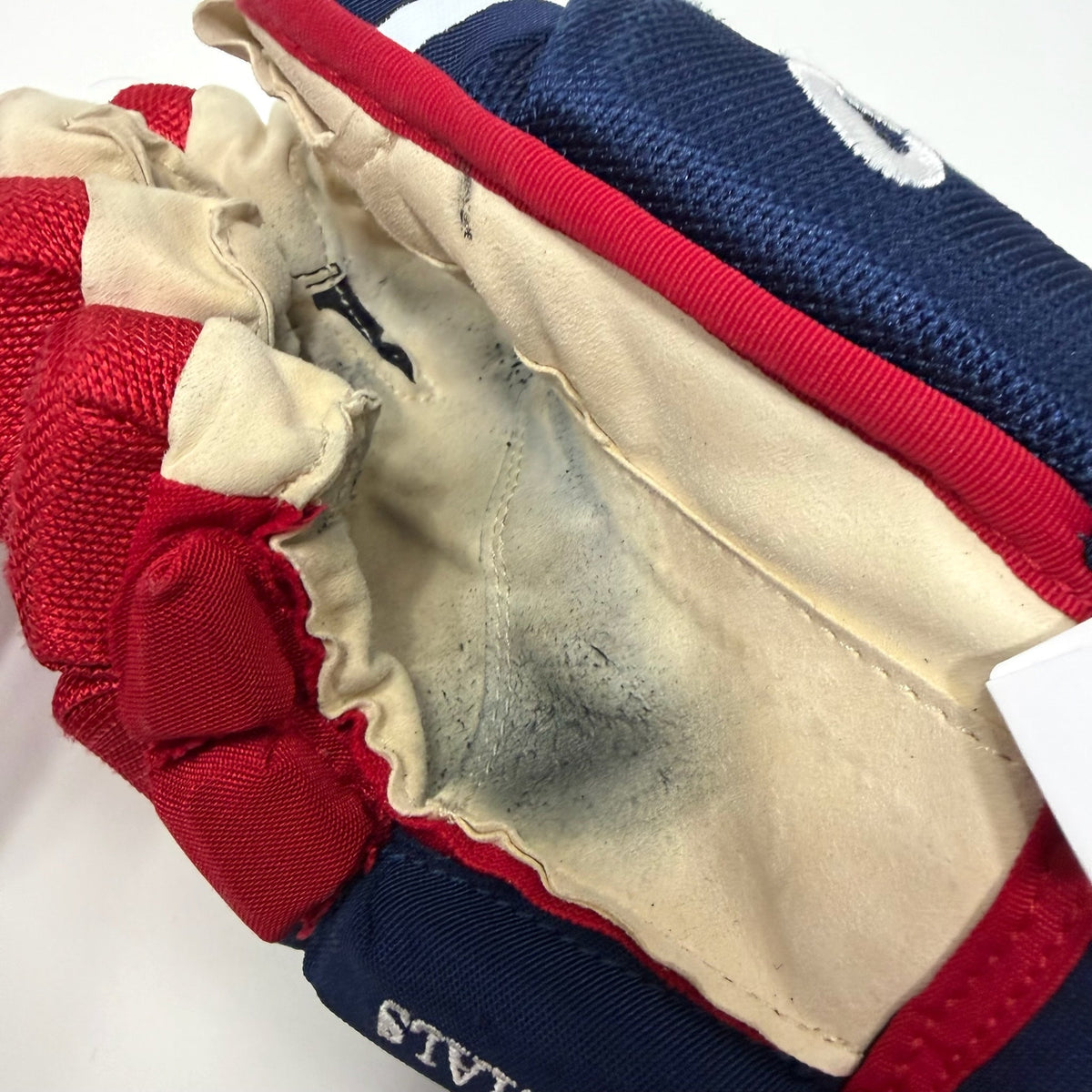 Used Blue Red White Bauer Hyperlite Gloves | 14" | AB775