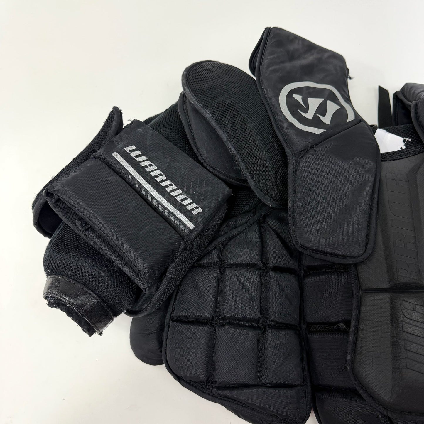 Used Warrior Ritual GT Pro Goalie Chest Protector | Senior Small | AB530