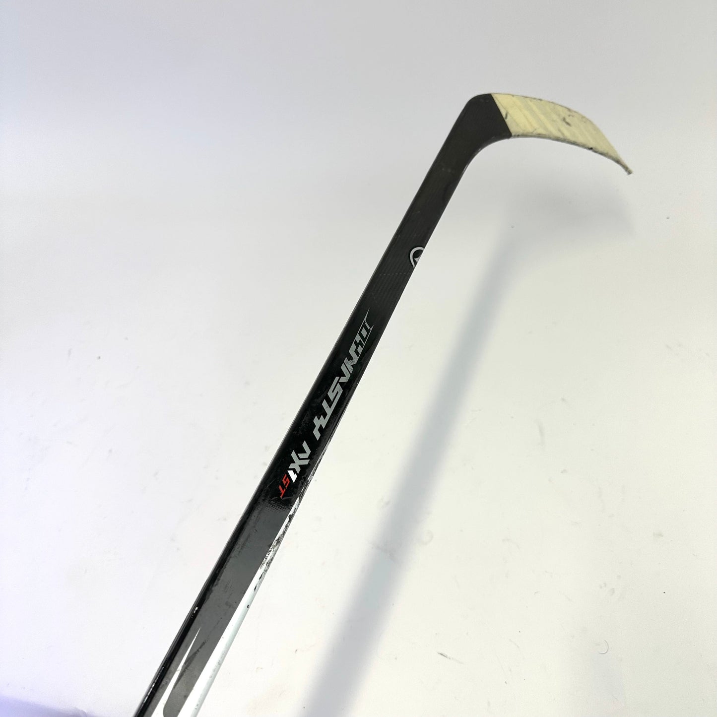 Used Left Handed Warrior Dynasty AX1ST | 90 Flex | Custom P14 Curve | Non Grip | A864 - Top Flight Hockey