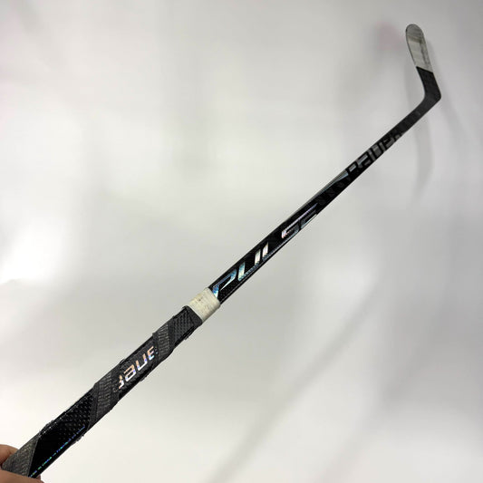 Used Silver Bauer Pulse | 65 Flex New Zegras Pro Curve Grip | AB444