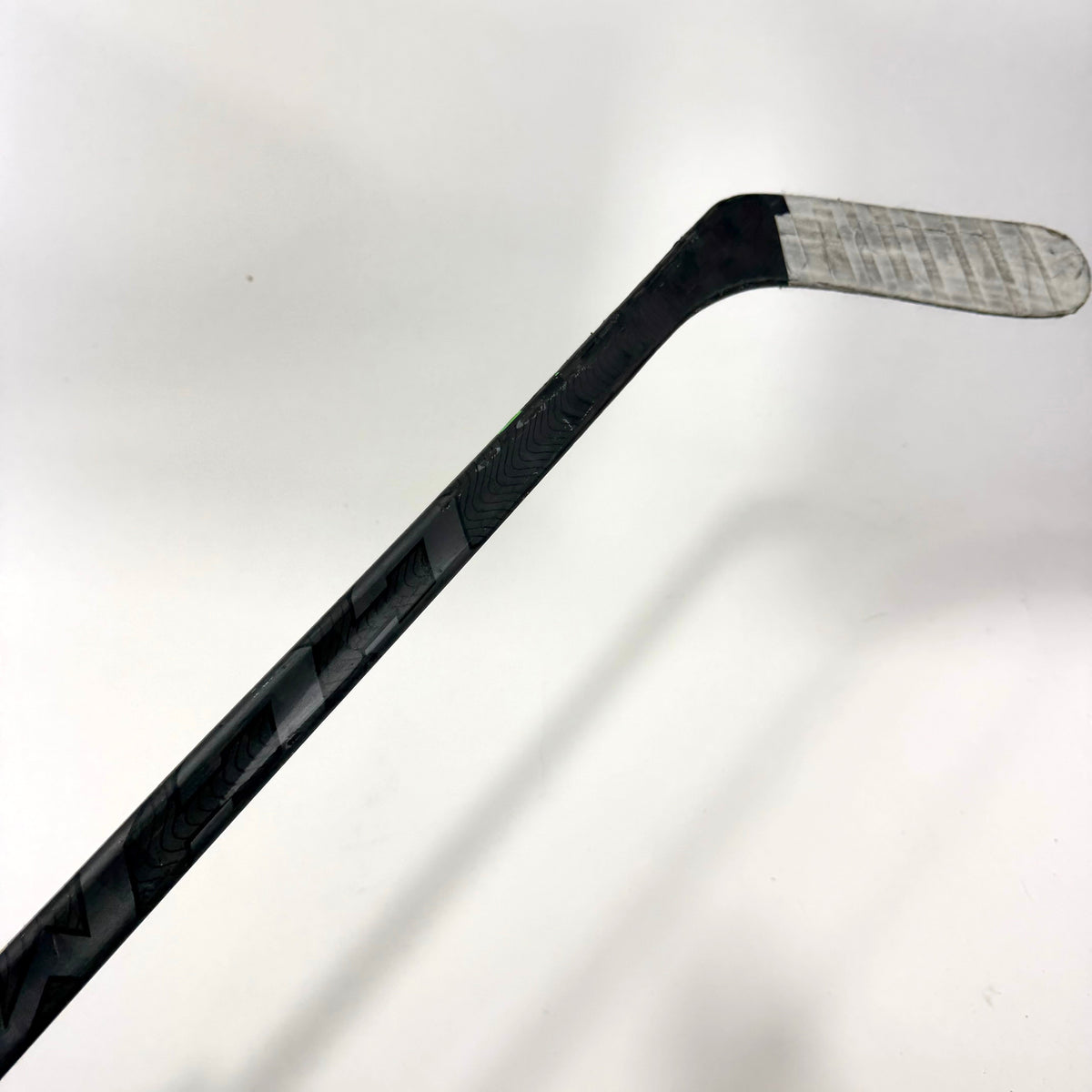 Used Right CCM Ribcore Trigger 6 Pro | 55 Flex P88 Curve Grip | AB192 - Top Flight Hockey