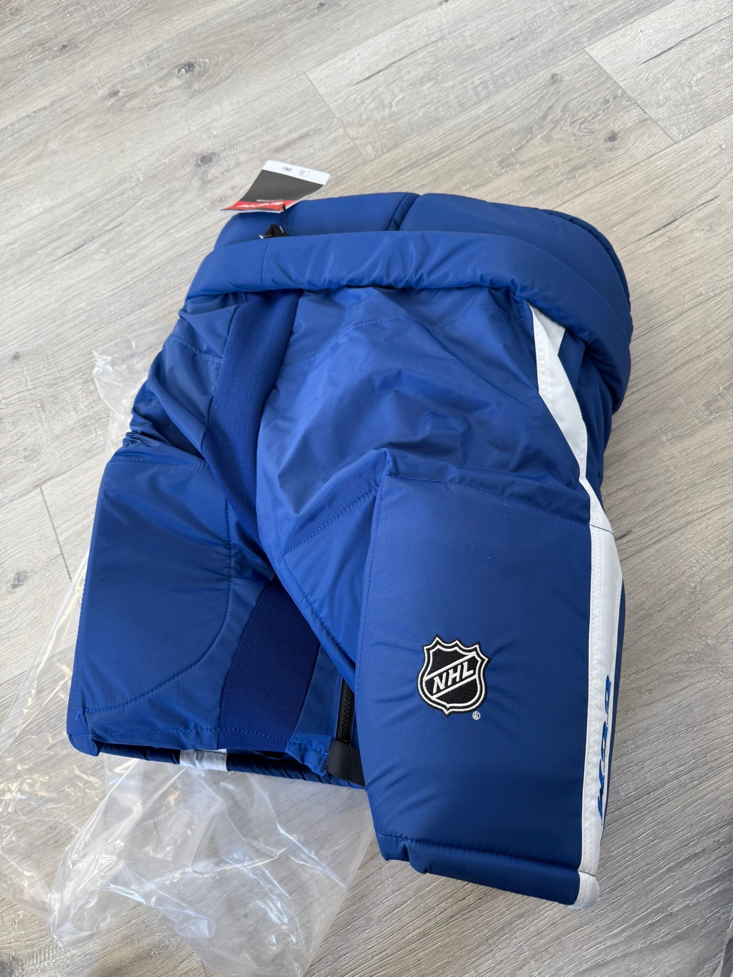 Brand New Toronto Maple Leafs HP70x Pants - L+1 - Top Flight Hockey