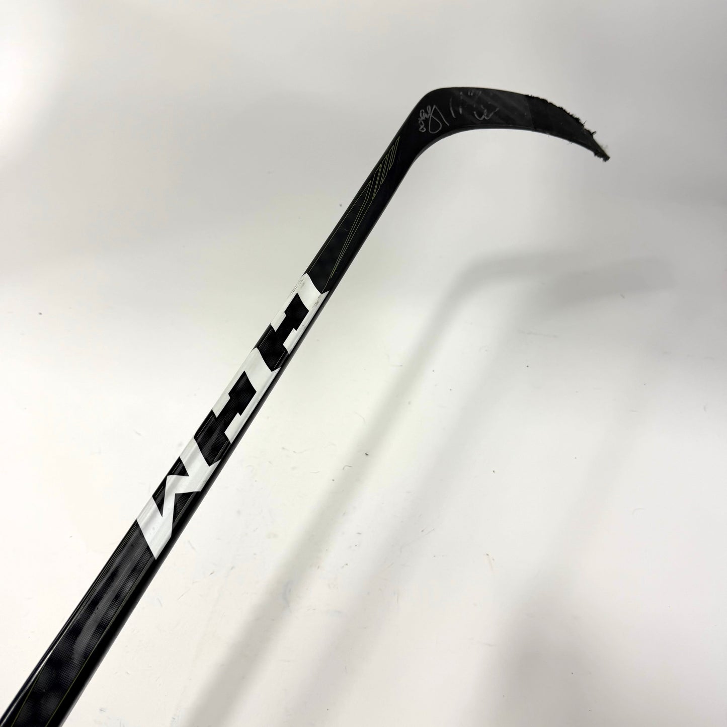Used Left CCM Ribcor Trigger ASY | 95 Flex P28 Curve Grip | R163