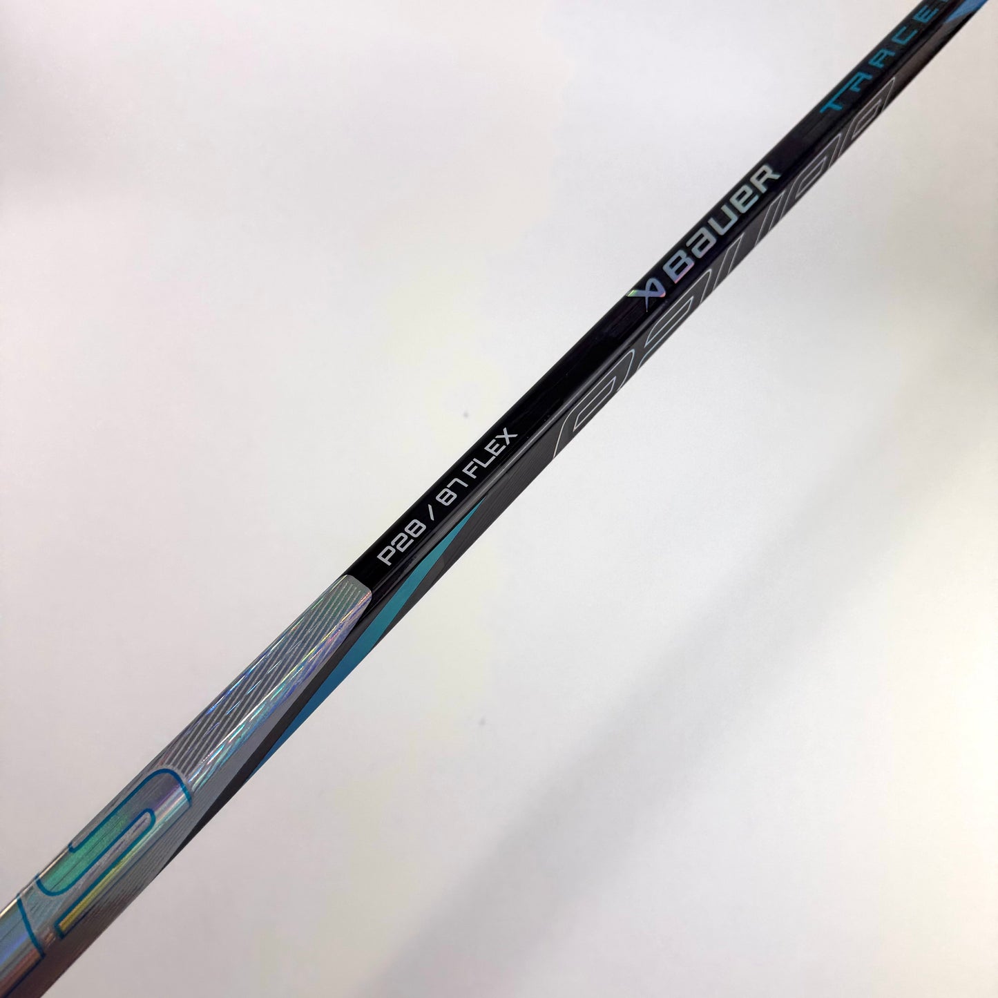 Used Left Bauer Nexus Tracer | 87 Flex P28 Curve Grip | A457