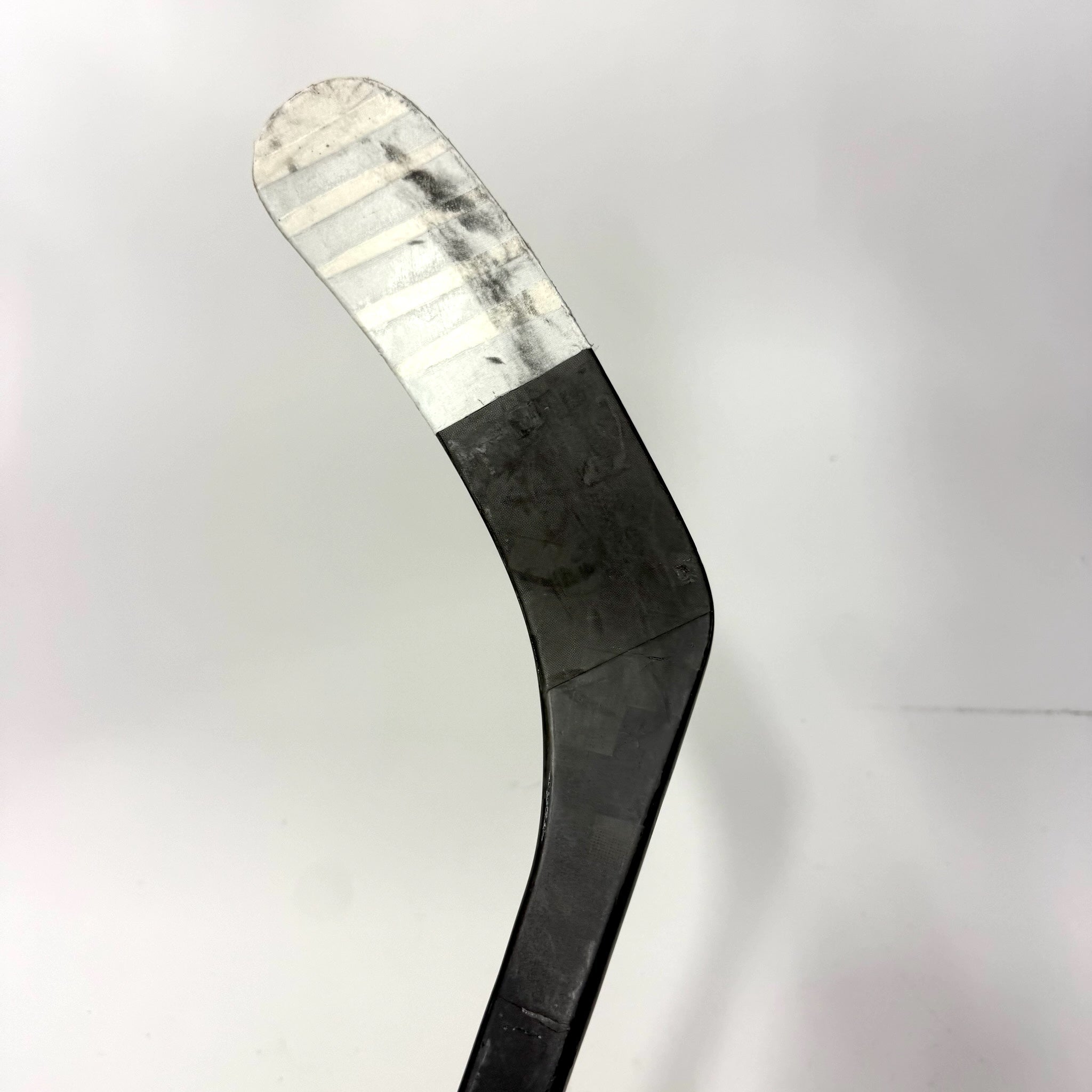 Used Left CCM Ribcor Trigger 10 Pro | 75 Flex P86 Curve Grip | J242