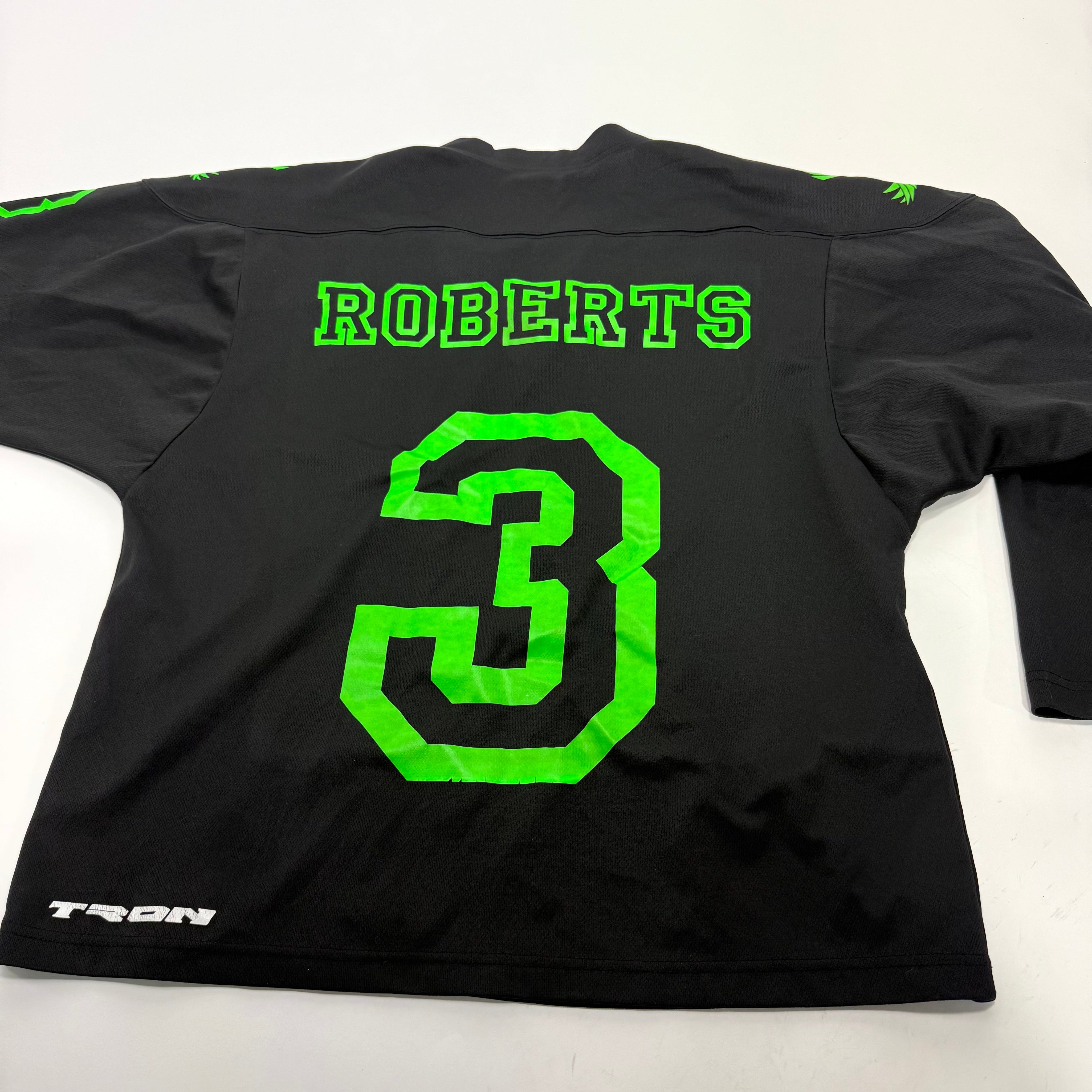 Used Black and Green Fair Oaks Farms Jersey | Medium | A92 - Top Flight Hockey