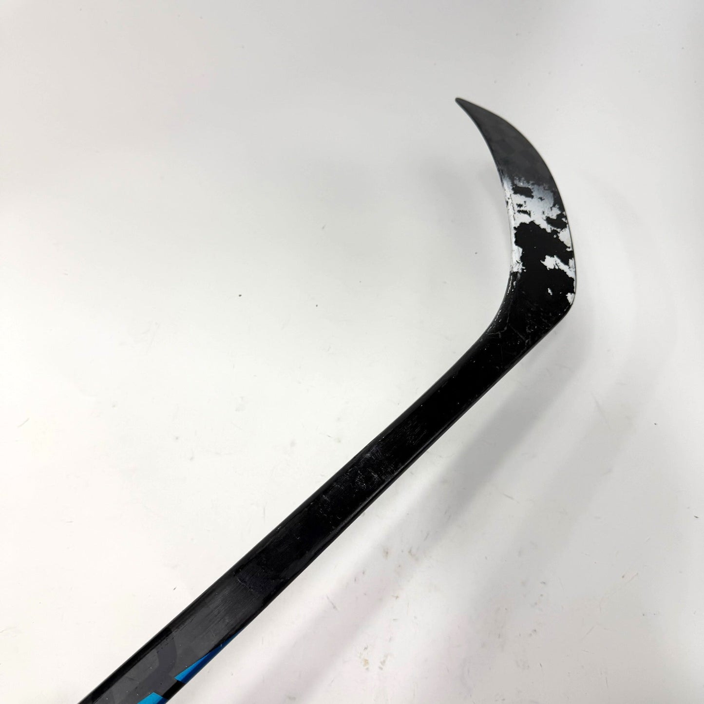 Used Right Bauer Pulse | 77 Flex Custom P92M Curve Grip | AB561