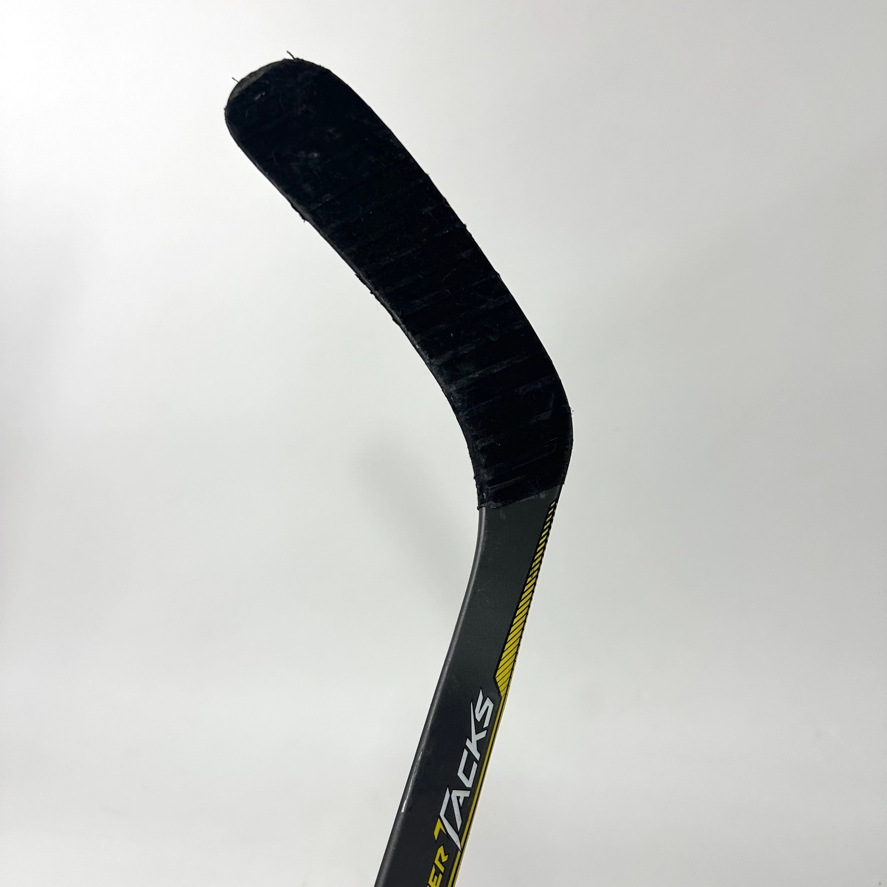 Used Left CCM Super Tacks 90 Flex Heel Curve Grip | RADULOV | G420