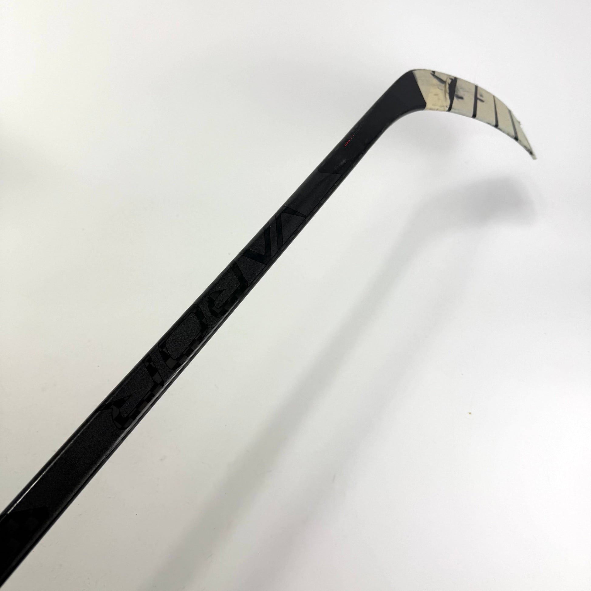 Kucherov Used Black Bauer Vapor Hyperlite | 77 Flex Fisher Pro Curve Grip | K245 - Top Flight Hockey