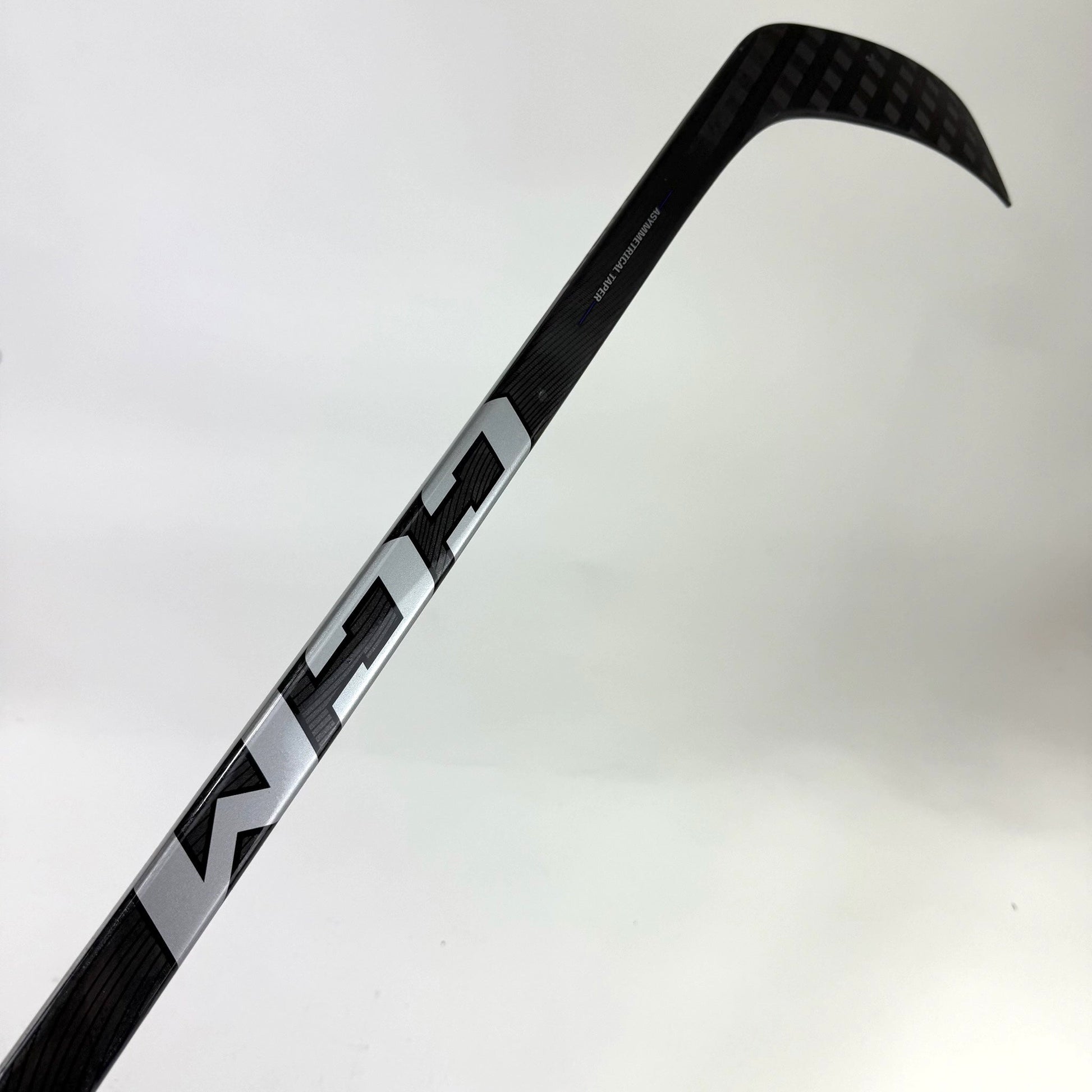 New Left CCM Ribcor Team | 65 Flex P28 Curve Grip | F39 - Top Flight Hockey
