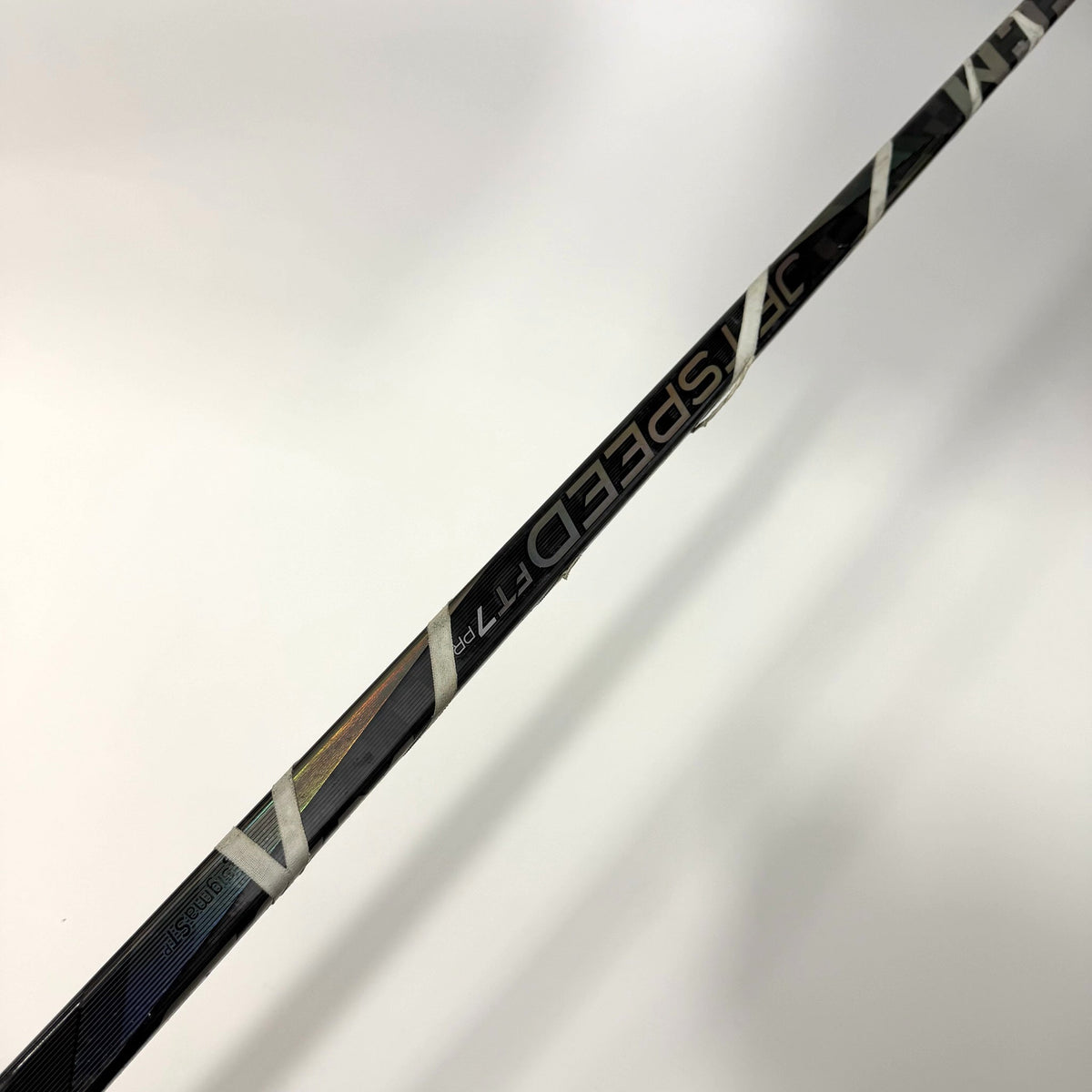 Used Right Black CCM Jetspeed FT7 Pro | 85 Flex P40 Square Toe Curve Grip | AB438
