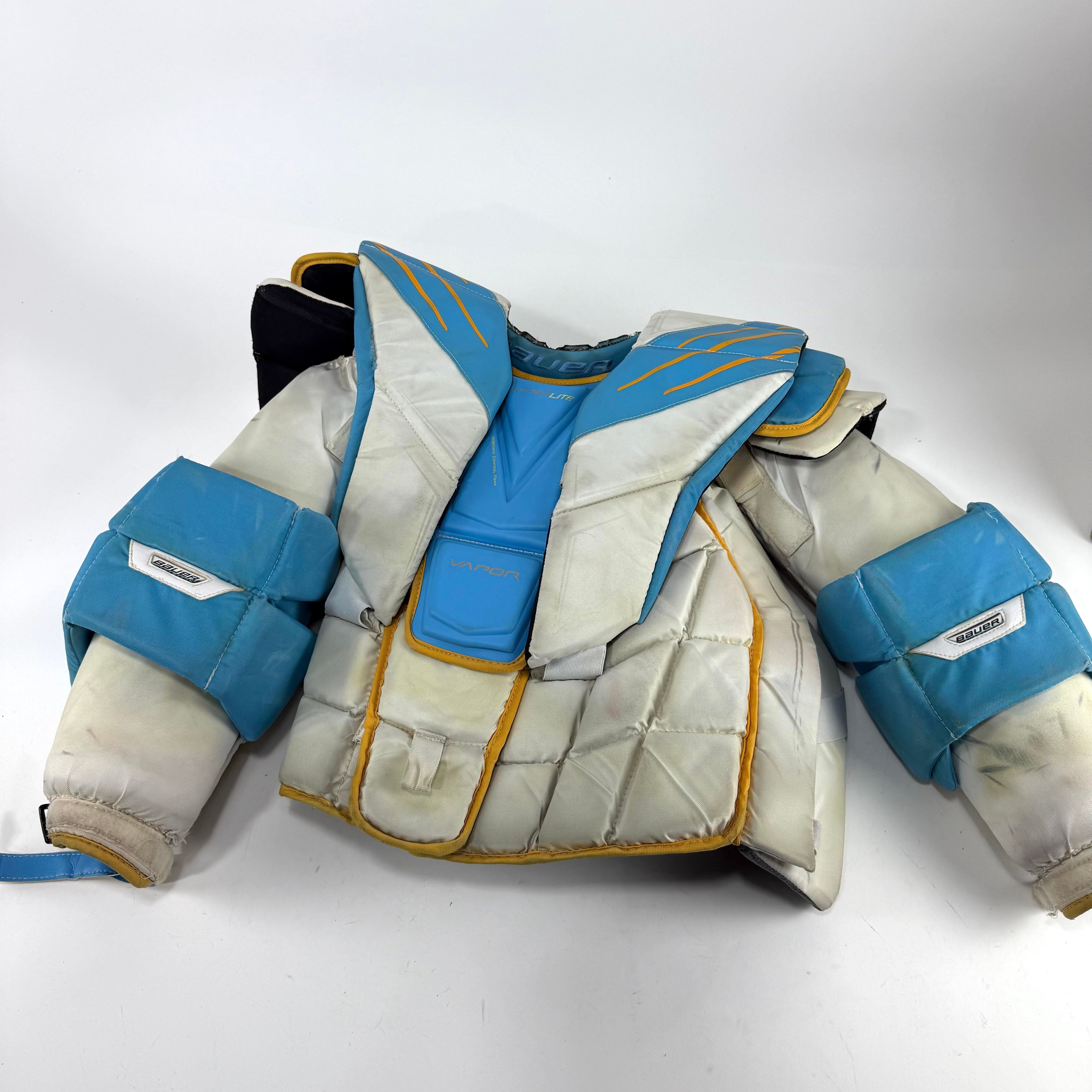 Used Bauer Vapor Hyperlite Goalie Chest Protector | Sr XL - Top Flight Hockey