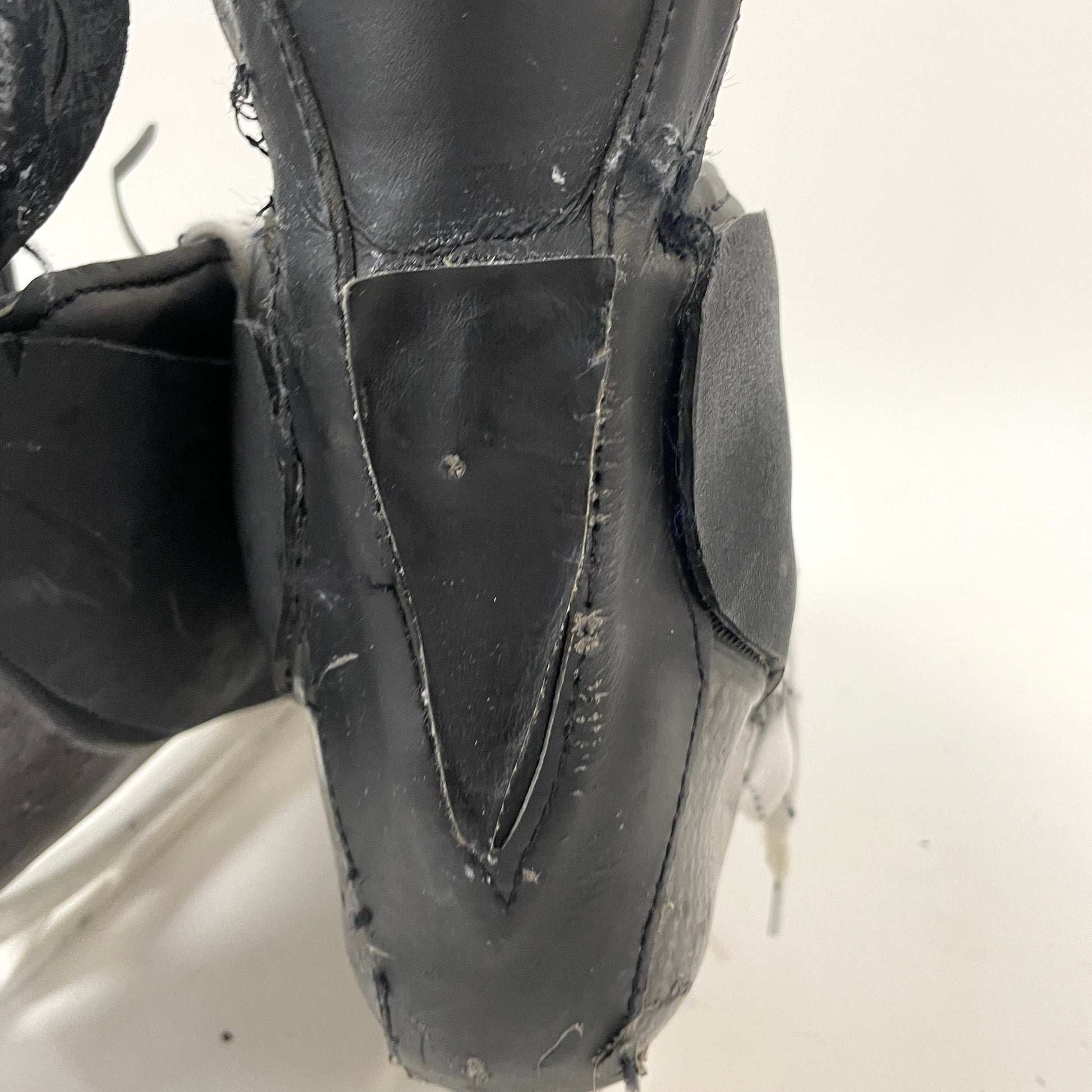 Used True Custom Skates | Size 9D  | Vegas Golden Knights | A1260 - Top Flight Hockey