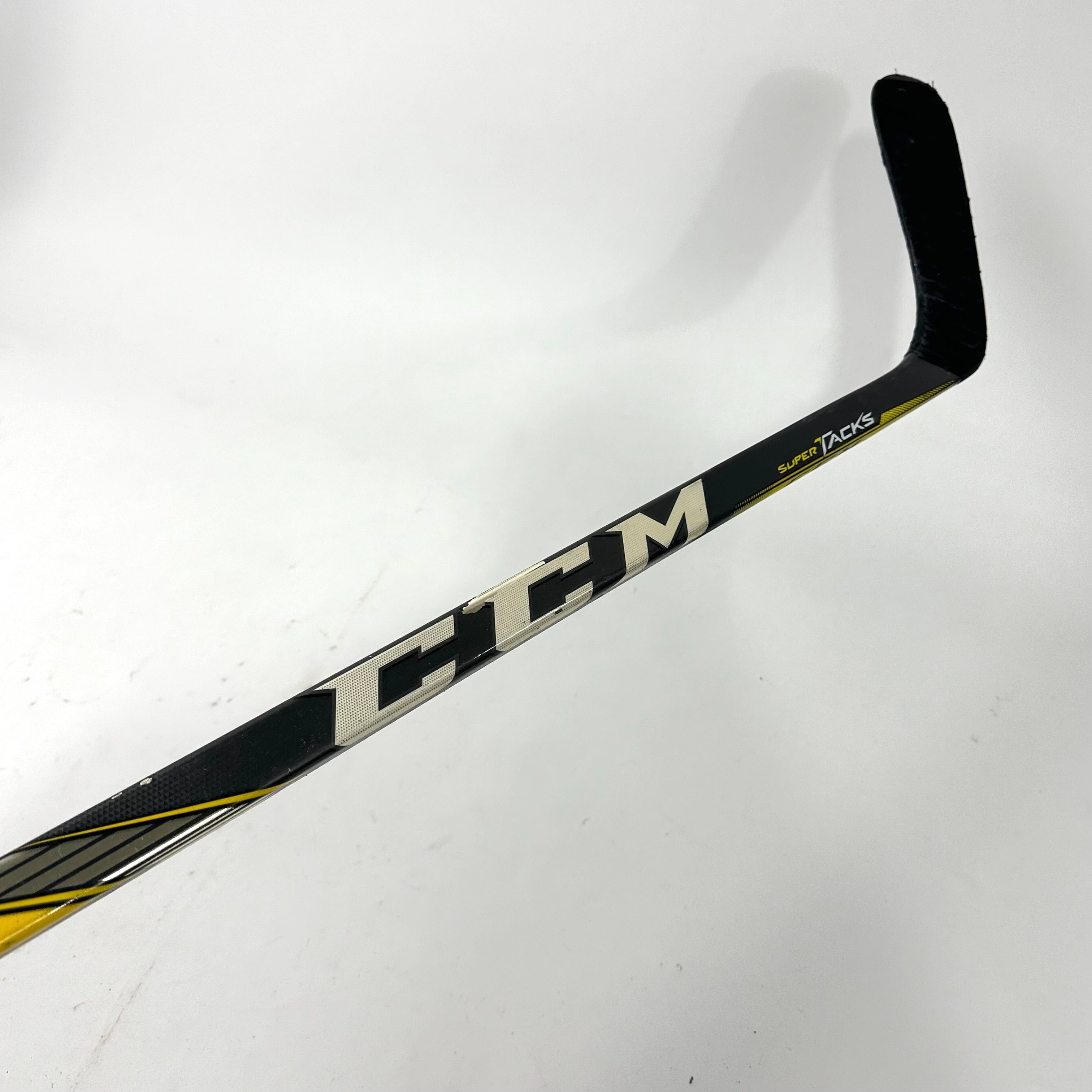 Used Left CCM Super Tacks 90 Flex Heel Curve Grip | RADULOV | G420