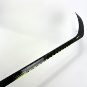 New Right Warrior Alpha DX | 100 Flex P28 Curve Grip | Ruticka | TBL413