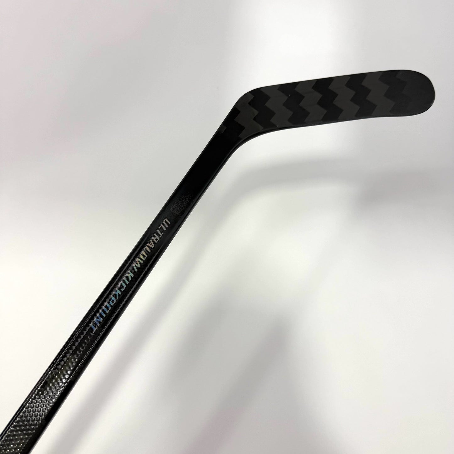 New Right CCM Ribcor Trigger 10 Pro | 85 Flex P92M Curve Grip | J192 - Top Flight Hockey