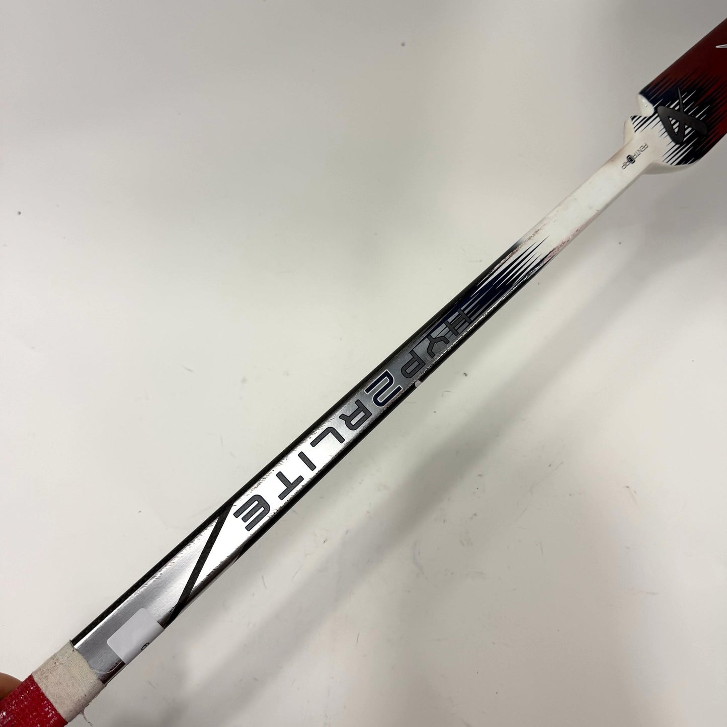 Used Regular Red/White/Navy Bauer Vapor Hyperlite 2 Goalie Stick | 26" Paddle P34 Curve | AB709