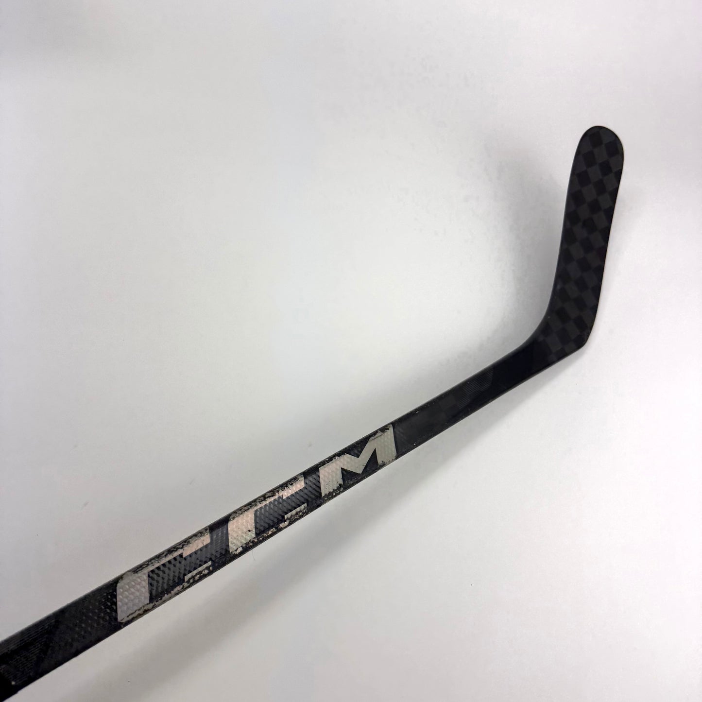 Used Left Black CCM Jetspeed FT7 Pro | 85 Flex P88 Curve Grip | A476 - Top Flight Hockey