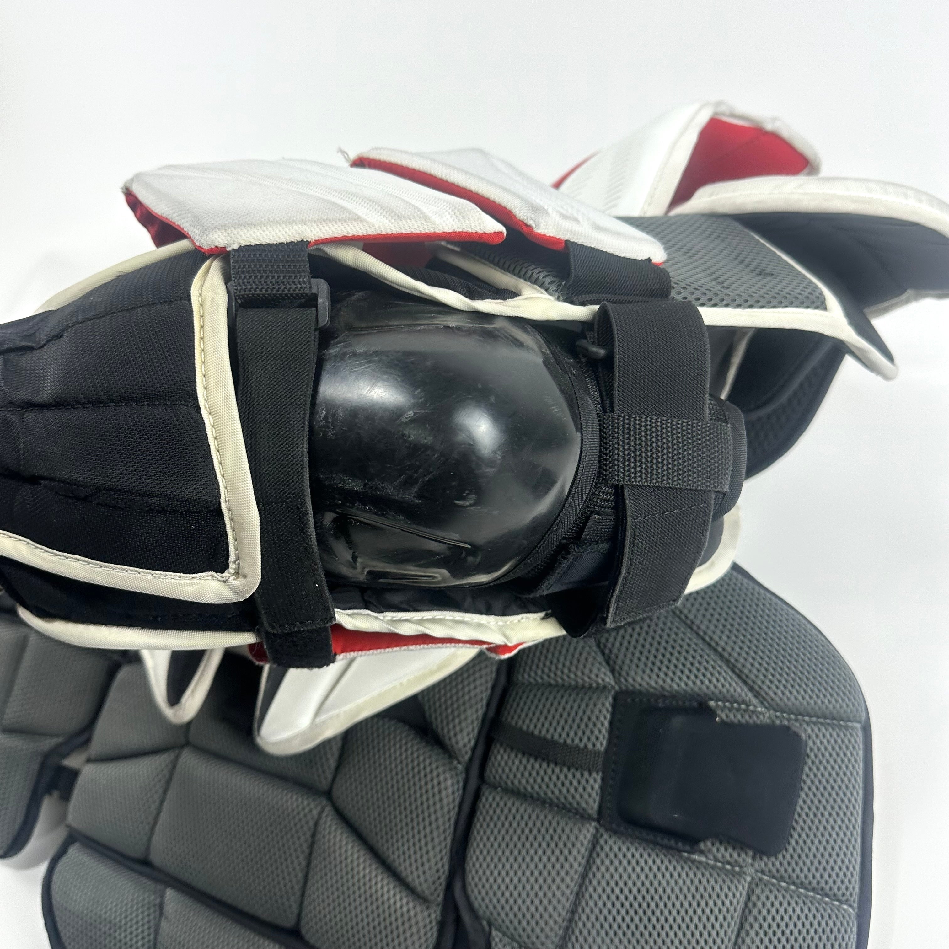 Used CCM E Flex 5 Pro Goalie Chest Protector | Senior Large