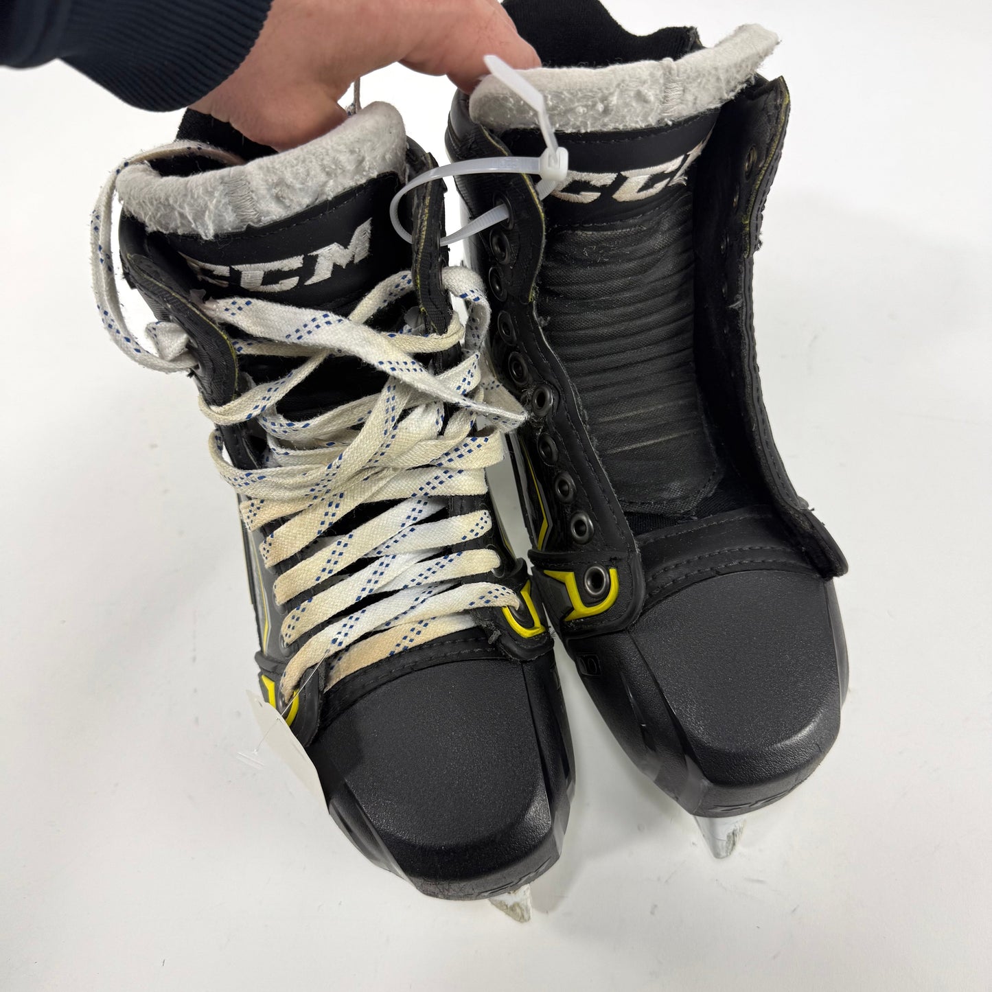 Used CCM Super Tacks AS3 Pro Goalie Skates | Size 6 D | U346