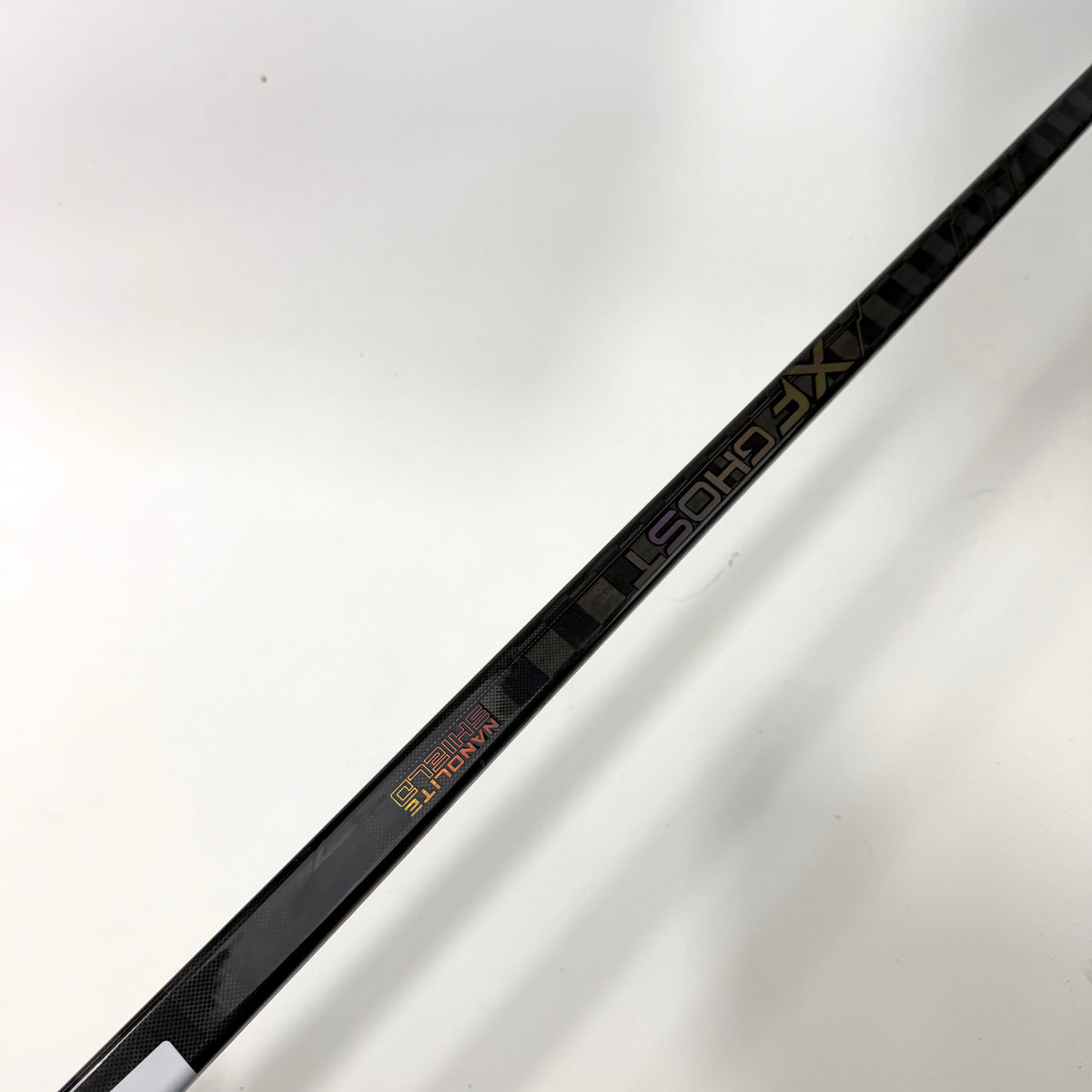 Used Right CCM Tacks XF Ghost | 95 Flex P28M Curve Grip | AB187 - Top Flight Hockey