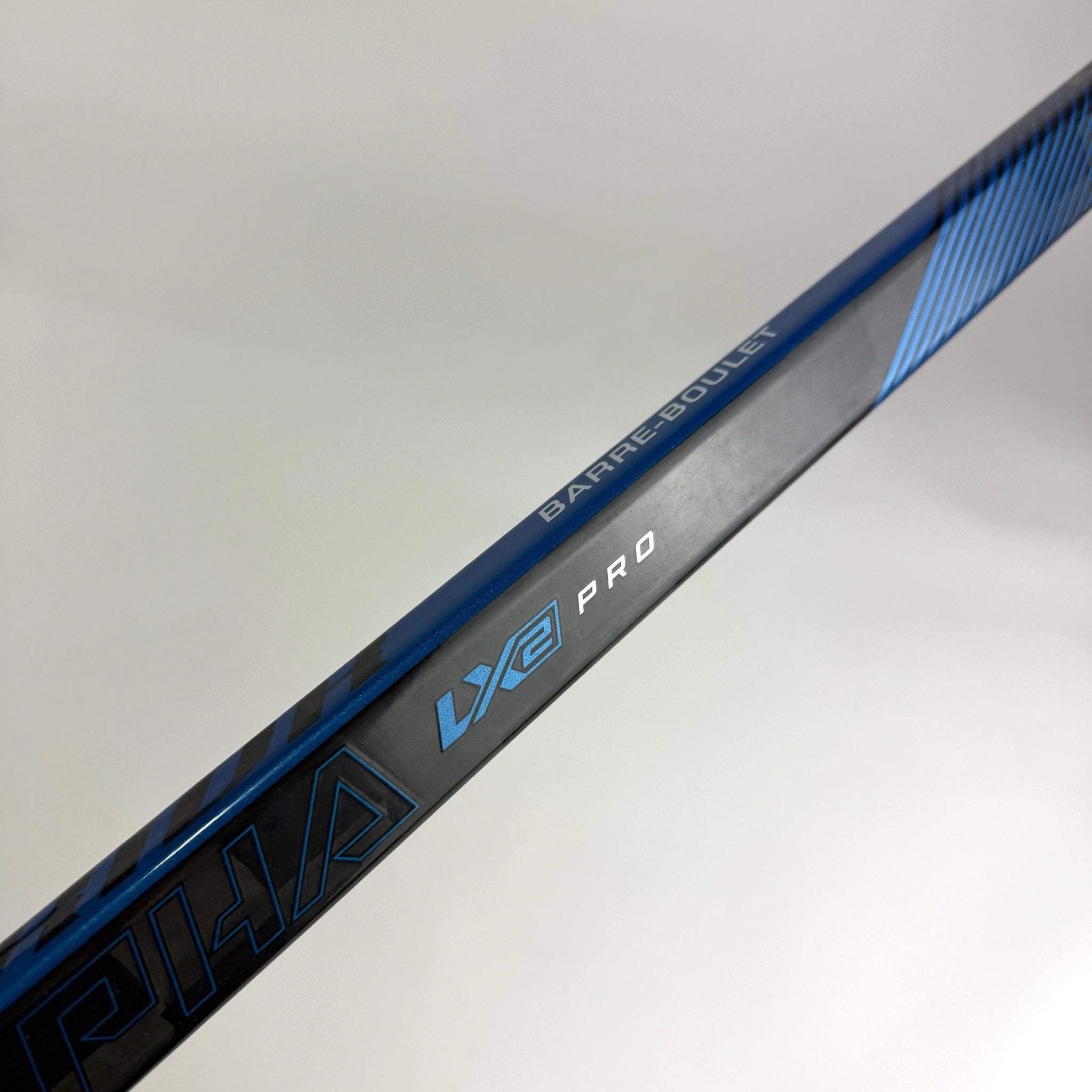 Used Left Blue Warrior Alpha LX2 Pro | 75 Flex P28 Curve Grip | CC439 - Top Flight Hockey